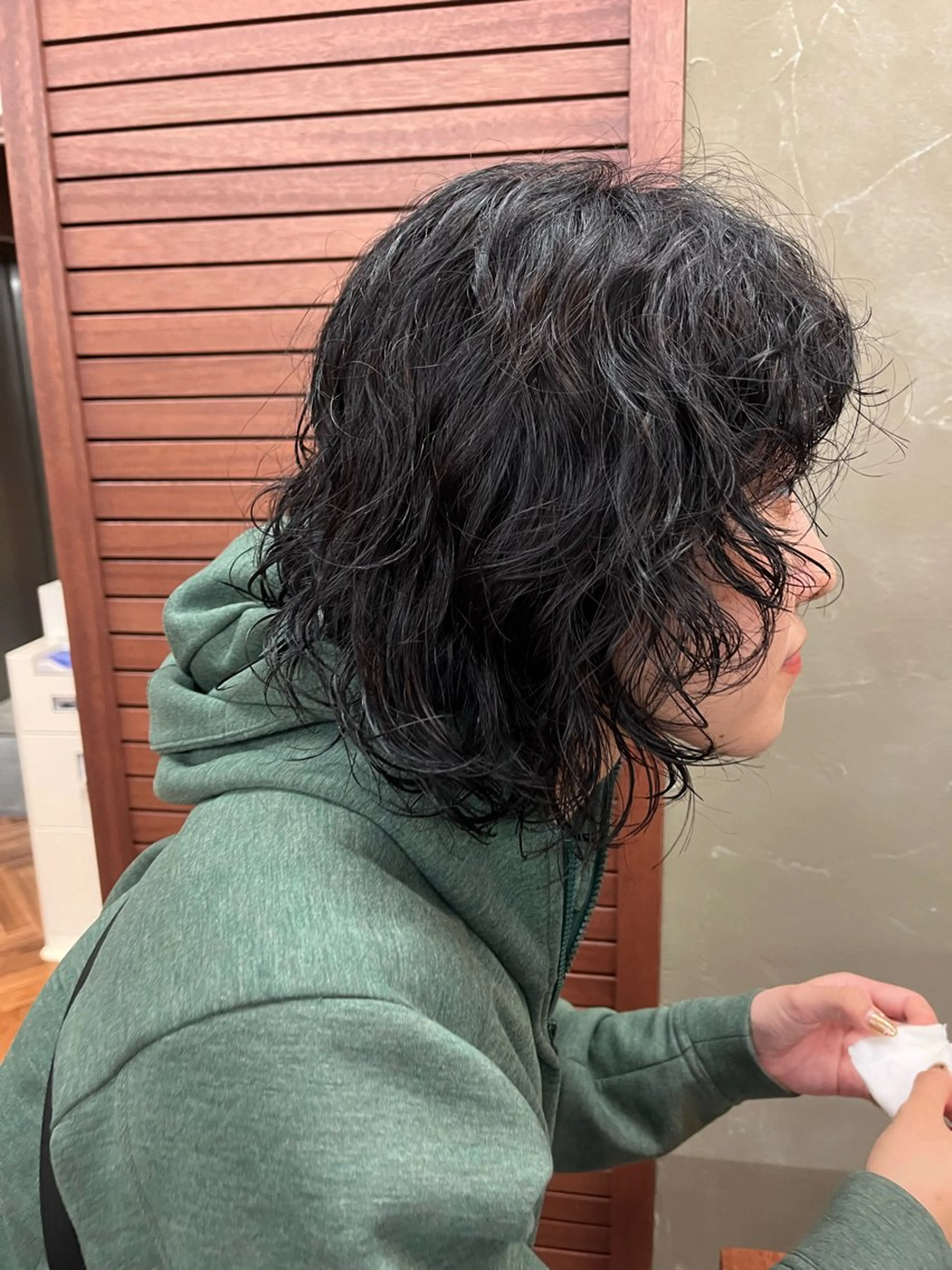 ショート カラー パーマ ボブ ウルフカット ウルフボブ ボブパーマ/パーマ ウルフパーマのヘアスタイル