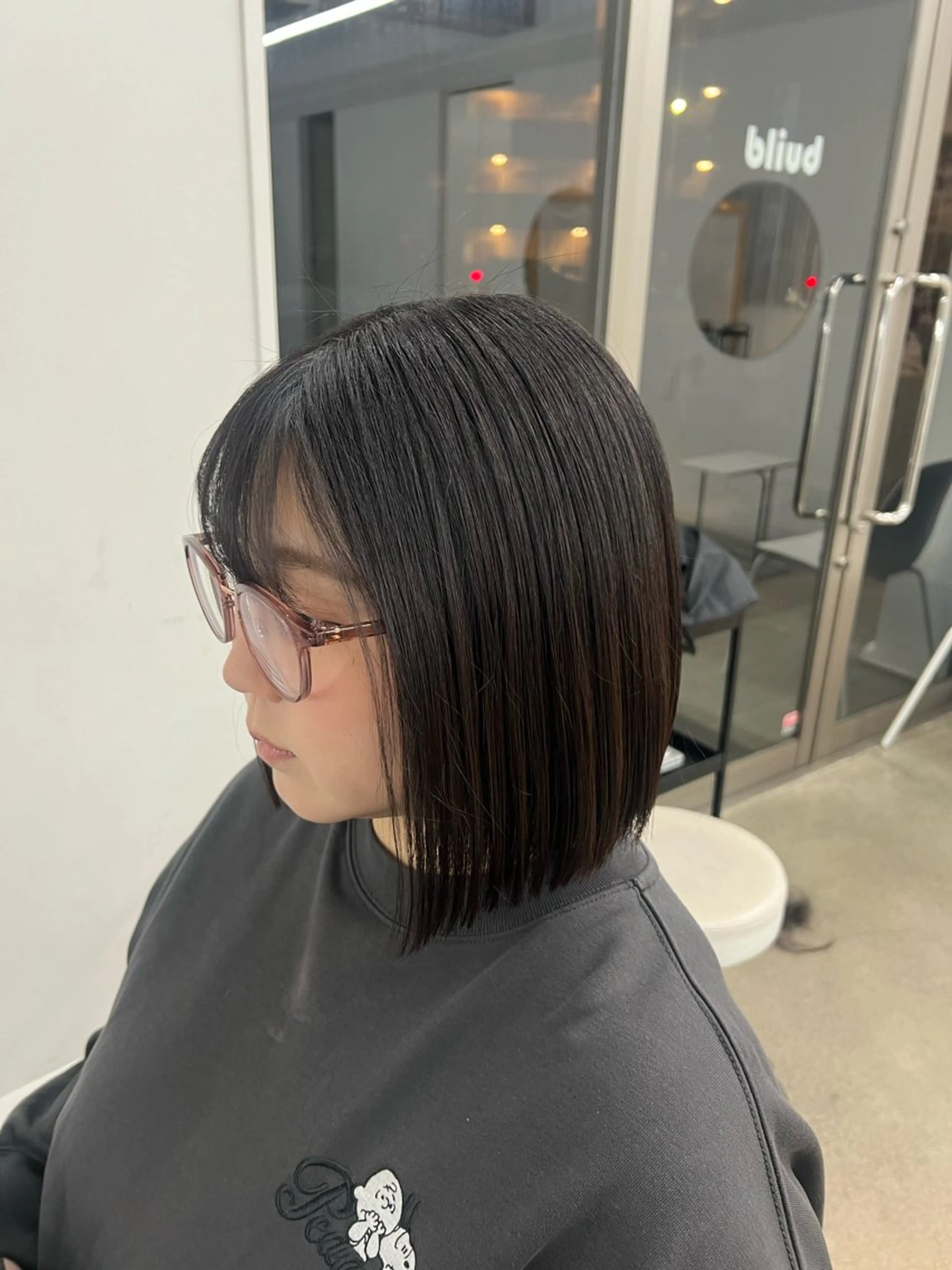 ショート カラー カット ヘアカラー トリートメント build所属・秋山 花音のヘアスタイル