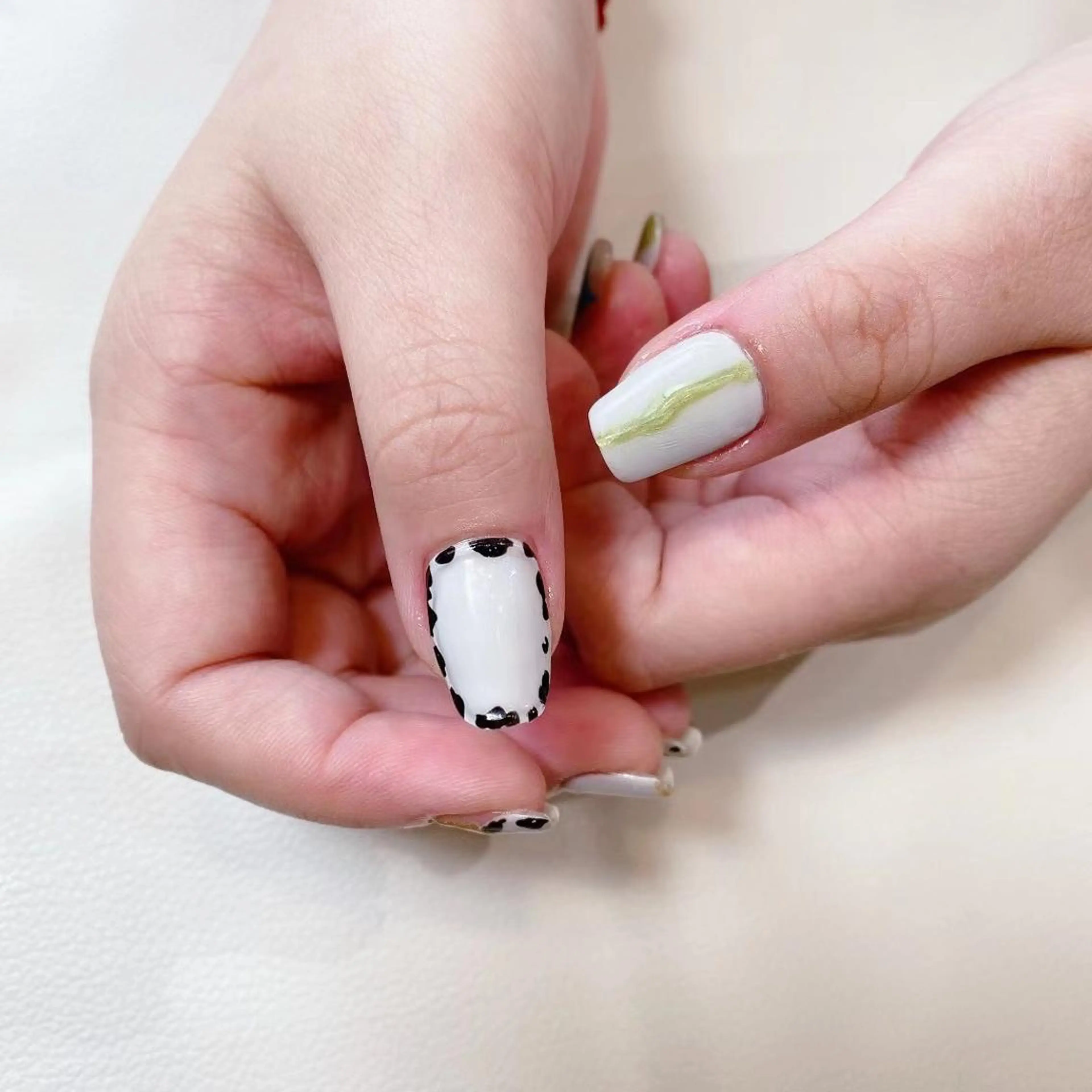 ネイル ネイルサロン 9Carats神田のネイルデザイン