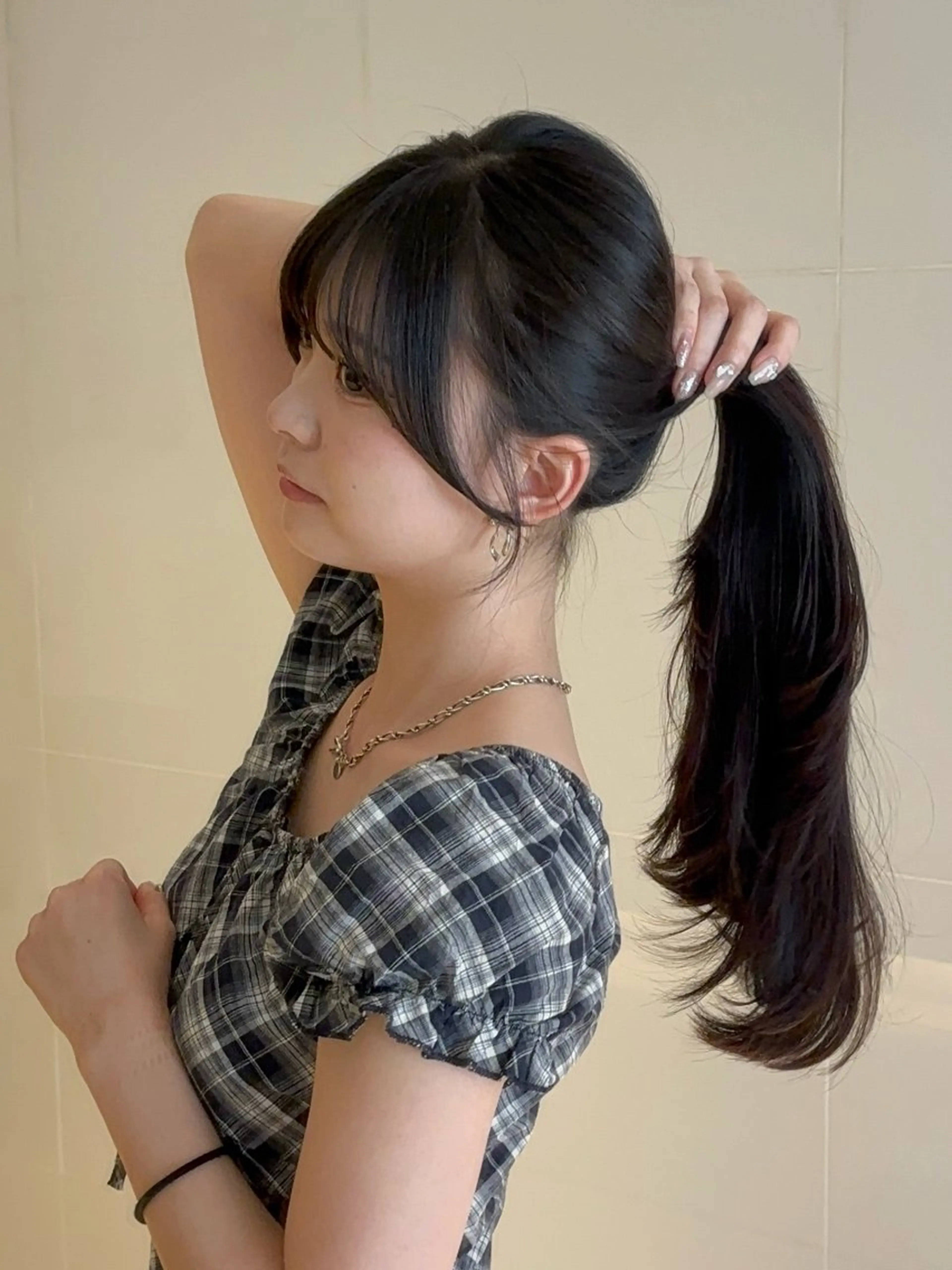 ロング 顔まわりレイヤー 顔周りカット レイヤーカット カット トリートメント AI TOKYO Ayanoのヘアスタイル