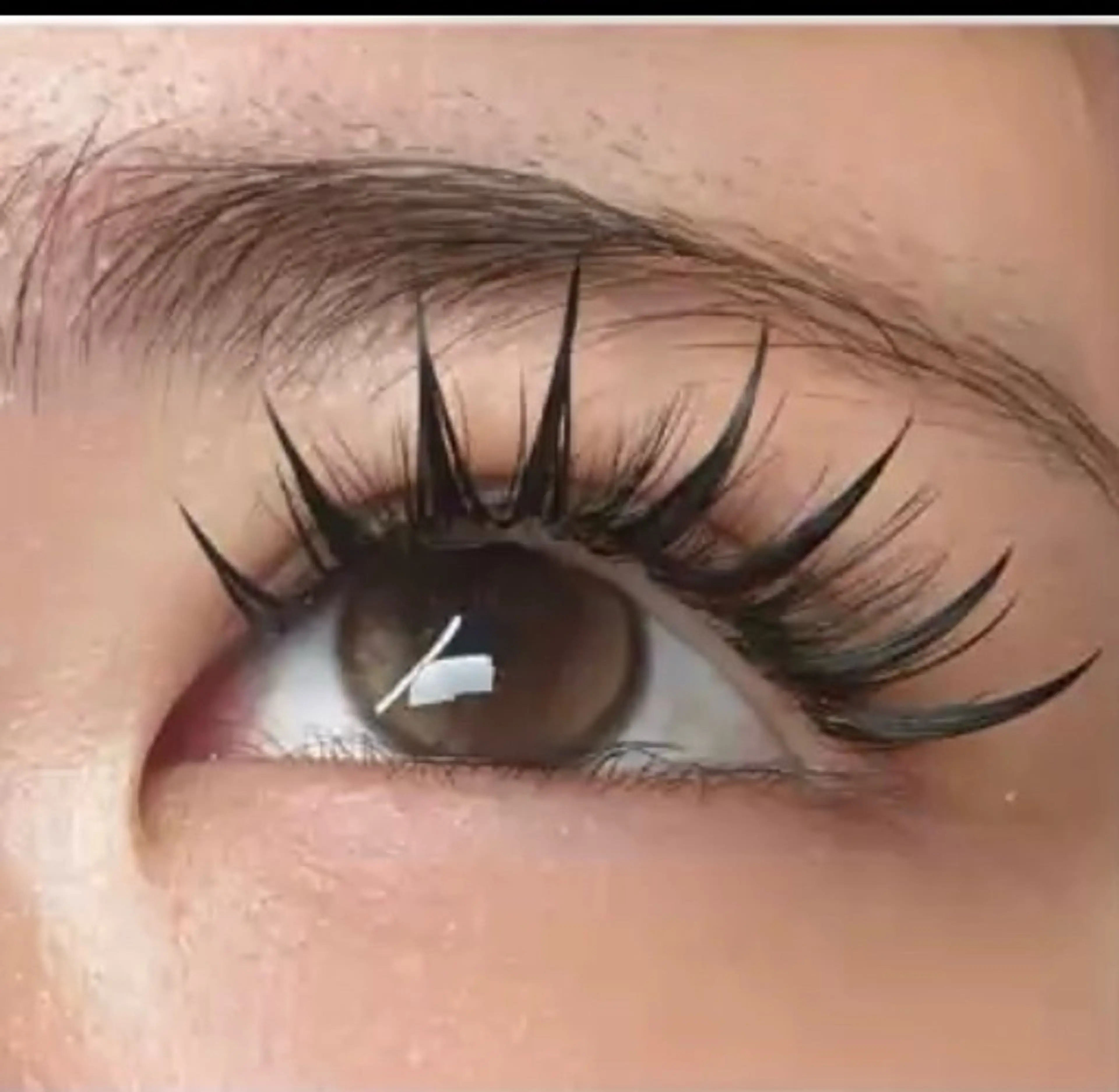 マツエク・マツパ eyelash salon makana所属・eyelash makanaの眉毛・アイブロウイメージ