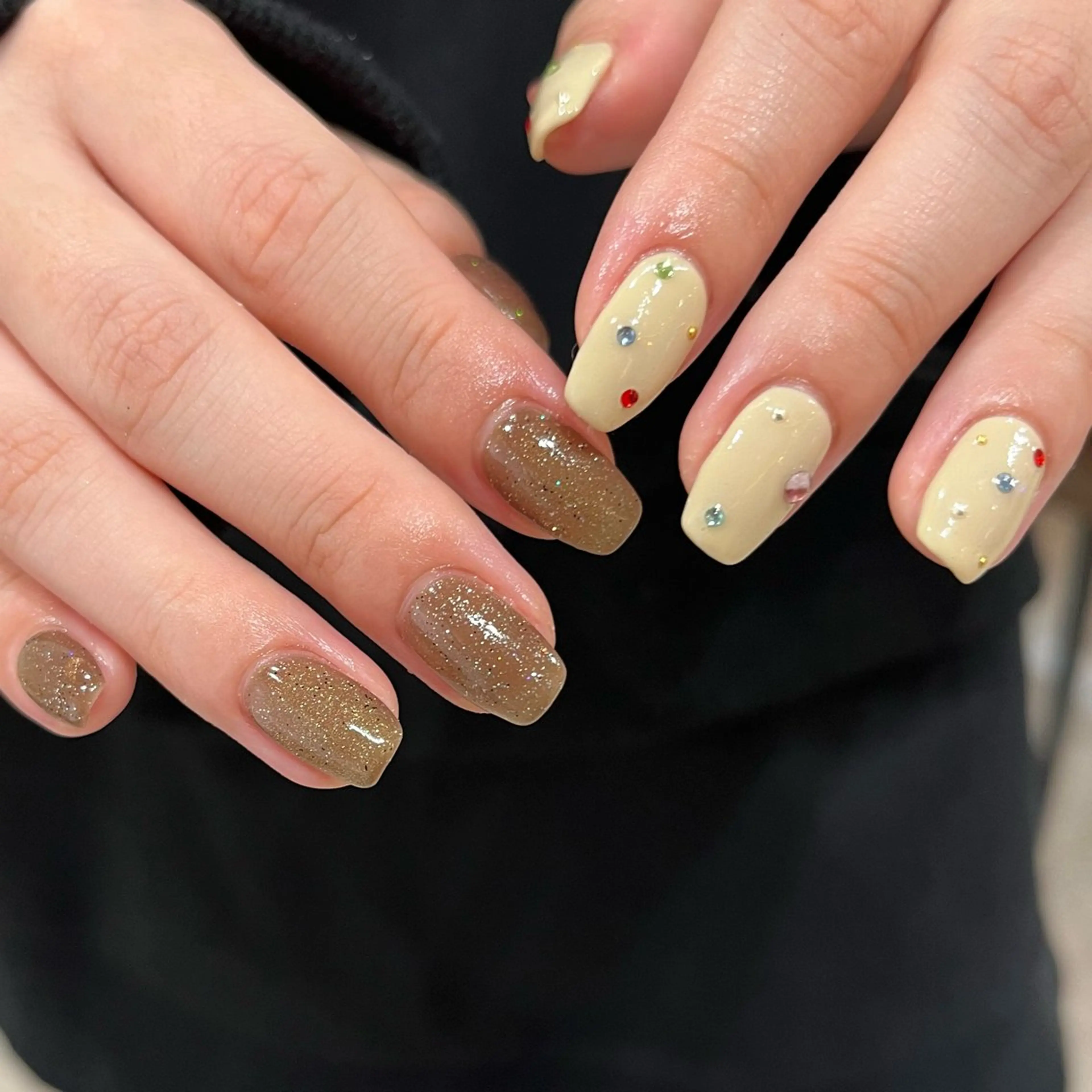 ネイル ハンドネイル shio ♡ 10月分予約受付中のネイルデザイン