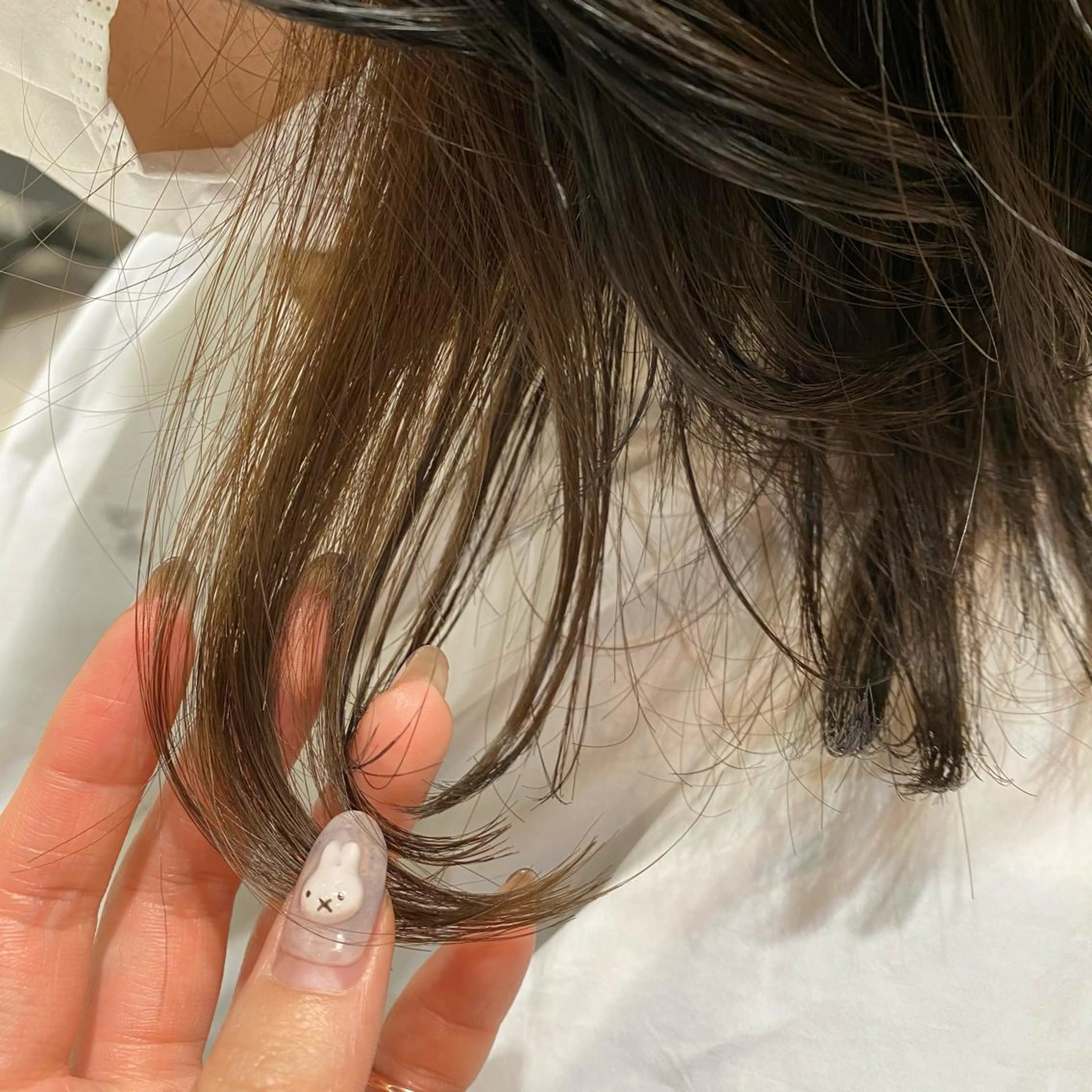 ミディアム カラー ヘアアレンジ マツエク・マツパ ベージュカラー ブラウンカラー ブラウンベージュ カラーマツエク ヘアカラー トリートメント Noah's　Ark所属・透明感カラー🫧ヘア セット🫧松本菜月の眉毛・アイブロウイメージ