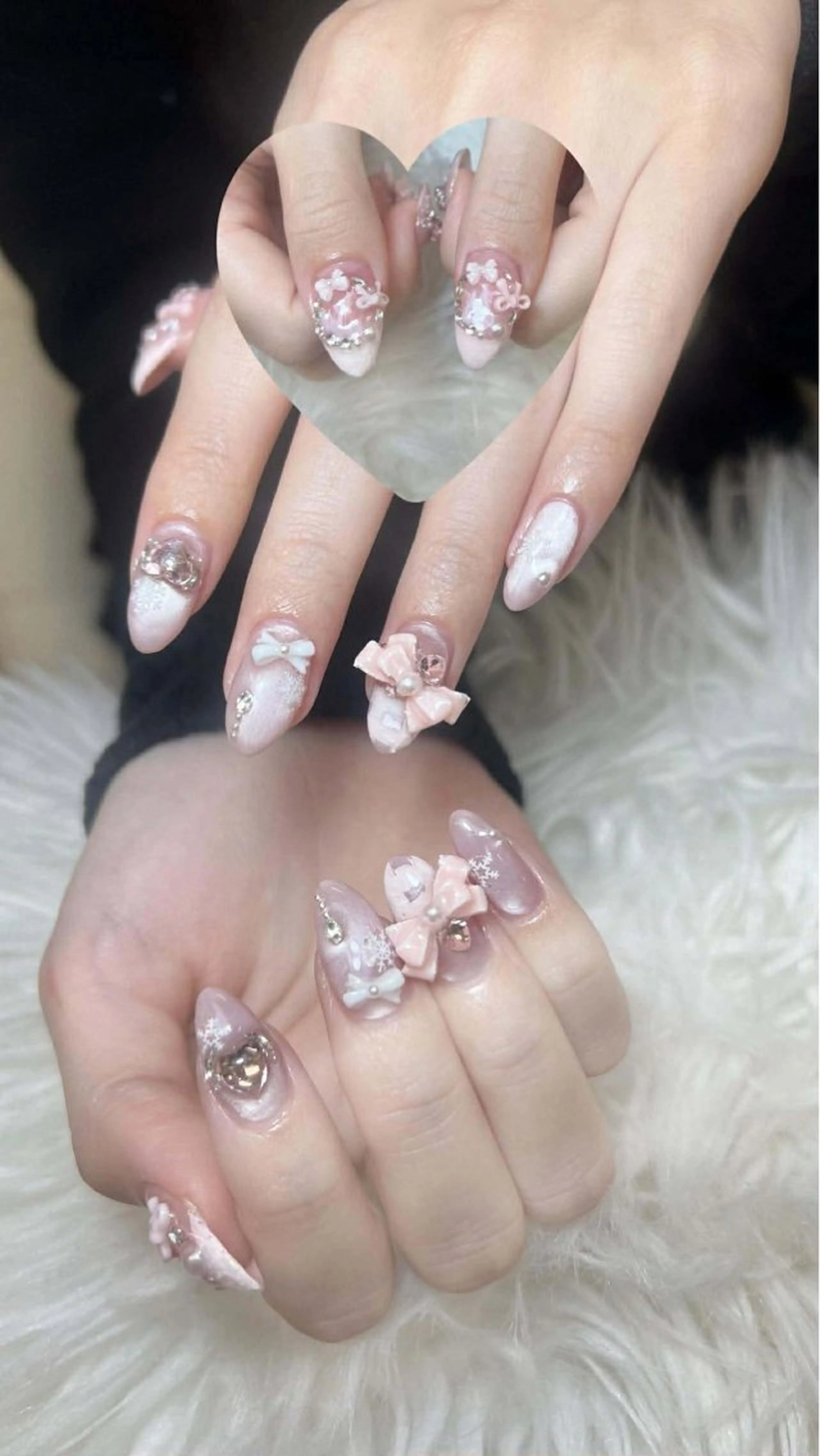 ネイル ハンドネイル ゴテゴテネイルサロン所属・ゴテゴテ ネイルのネイルデザイン