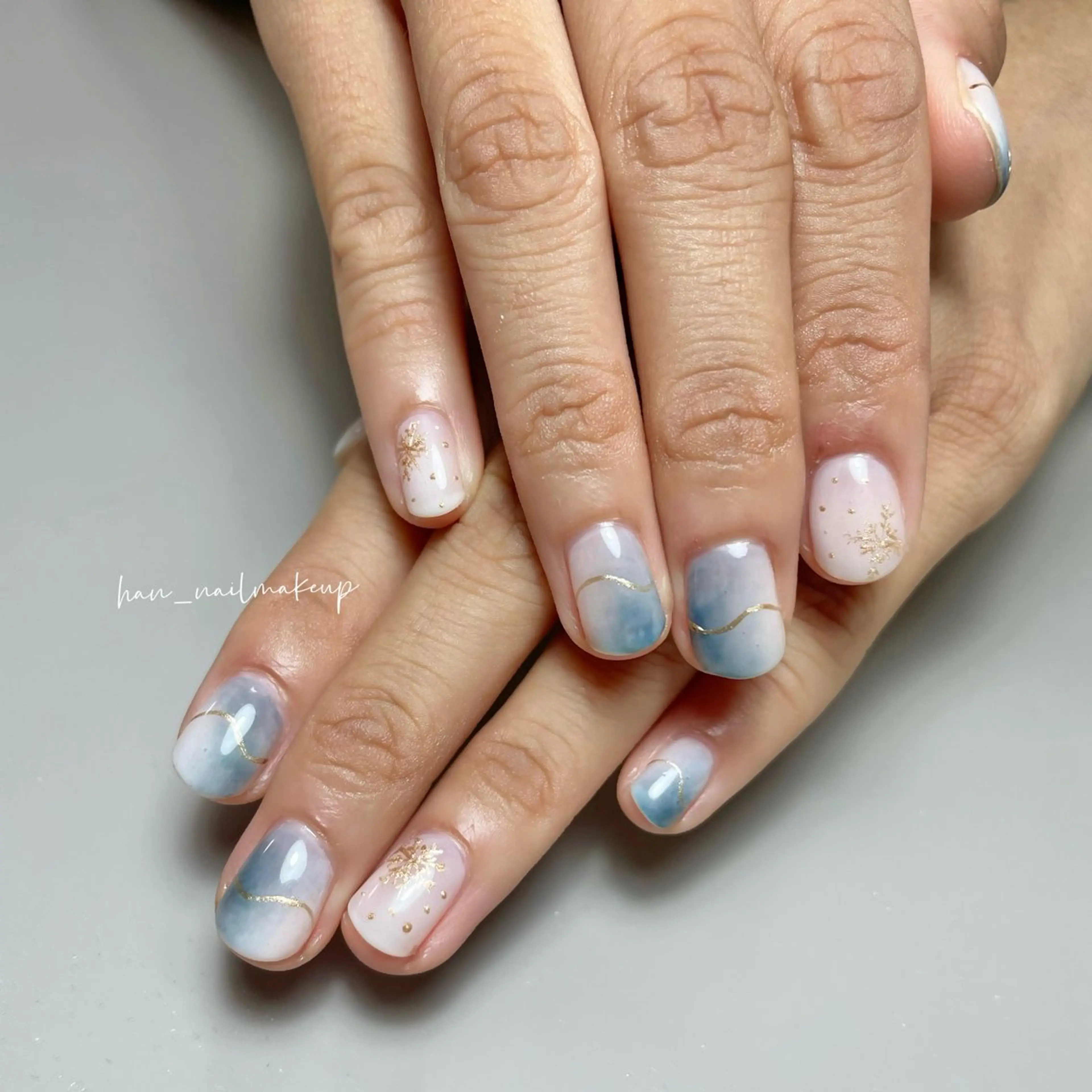 ネイル シンプルネイル ハンドネイル Han Nail 【y&m】のネイルデザイン