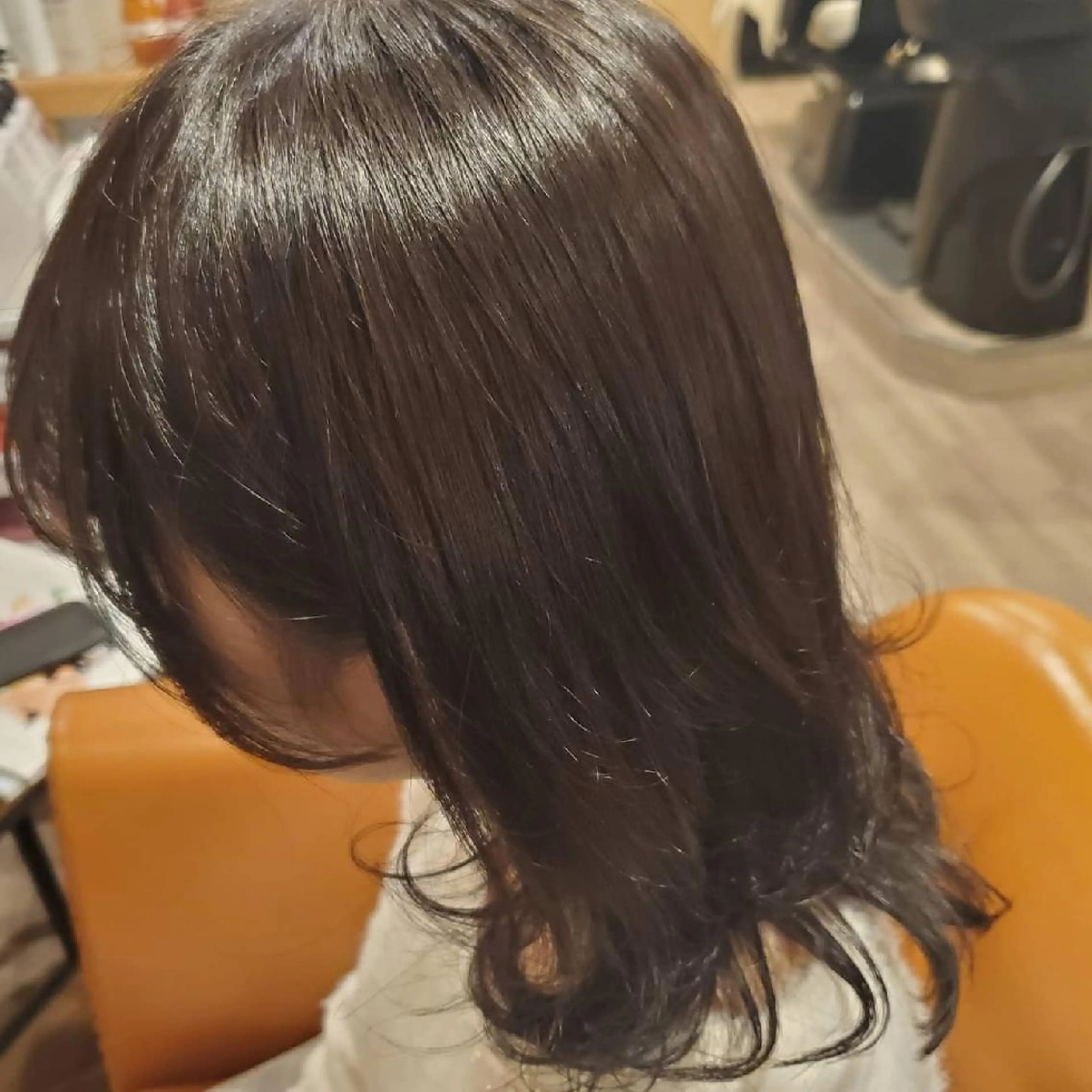 セミロング カラー セミロングパーマ アディクシーカラー 外国人風カラー トリートメント カット ヘアカラー トリートメント spa hair ark 富井直美のヘアスタイル