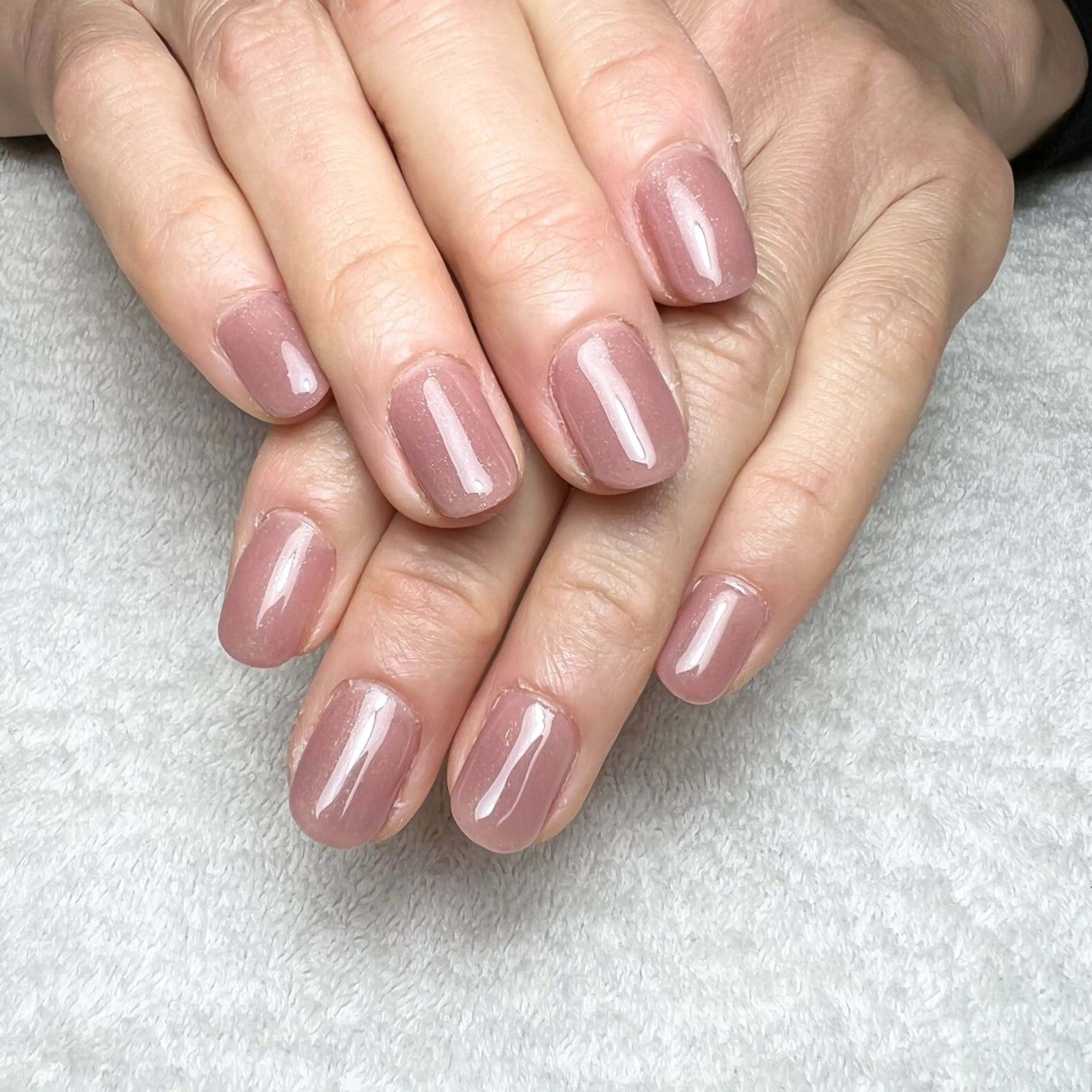 ネイル ワンカラーネイル シンプルネイル ハンドネイル COCO+所属・COCO +のエステ・リラクイメージ