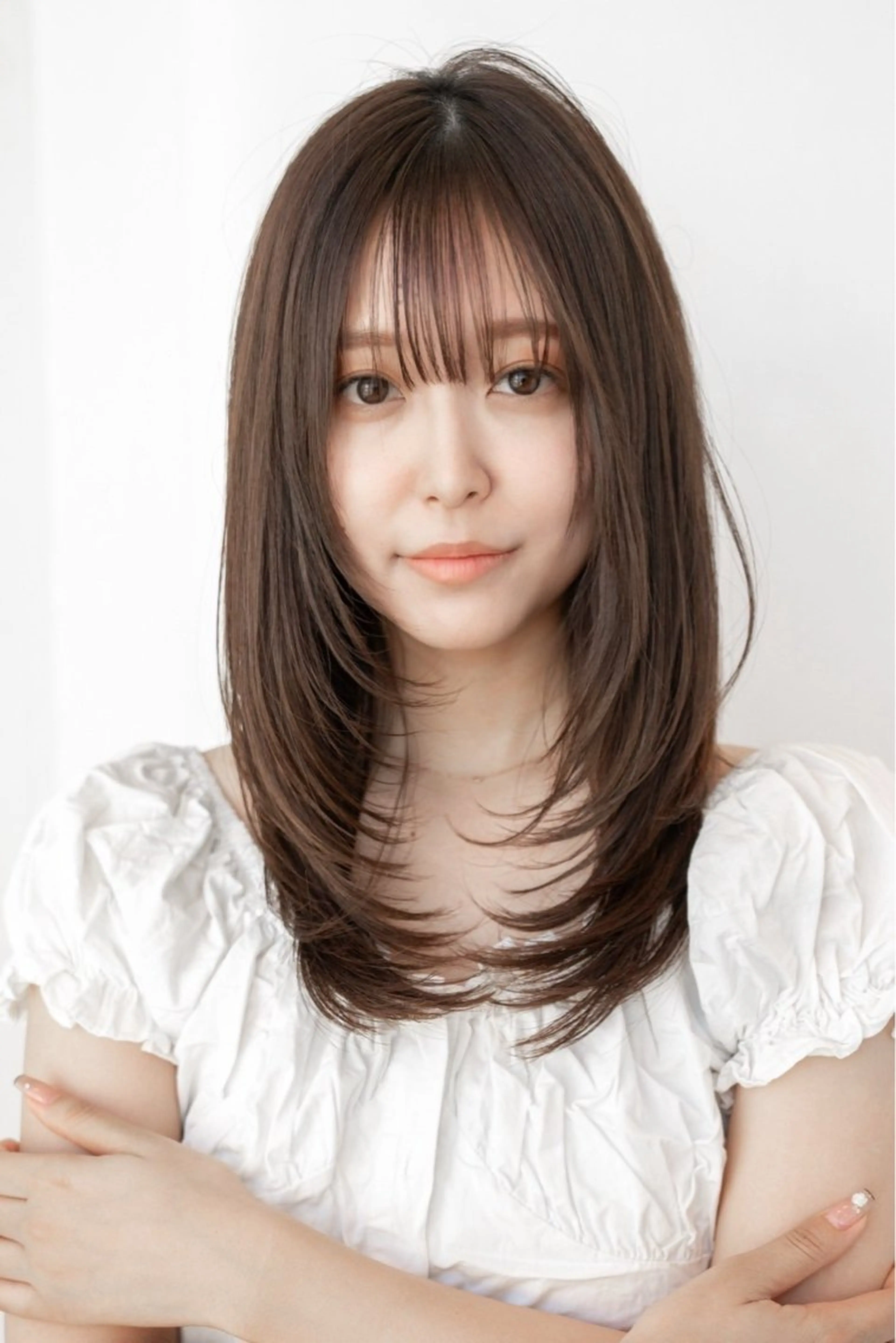 ロング カット 渋谷/切りっぱなし レイヤー/ブリーチのヘアスタイル