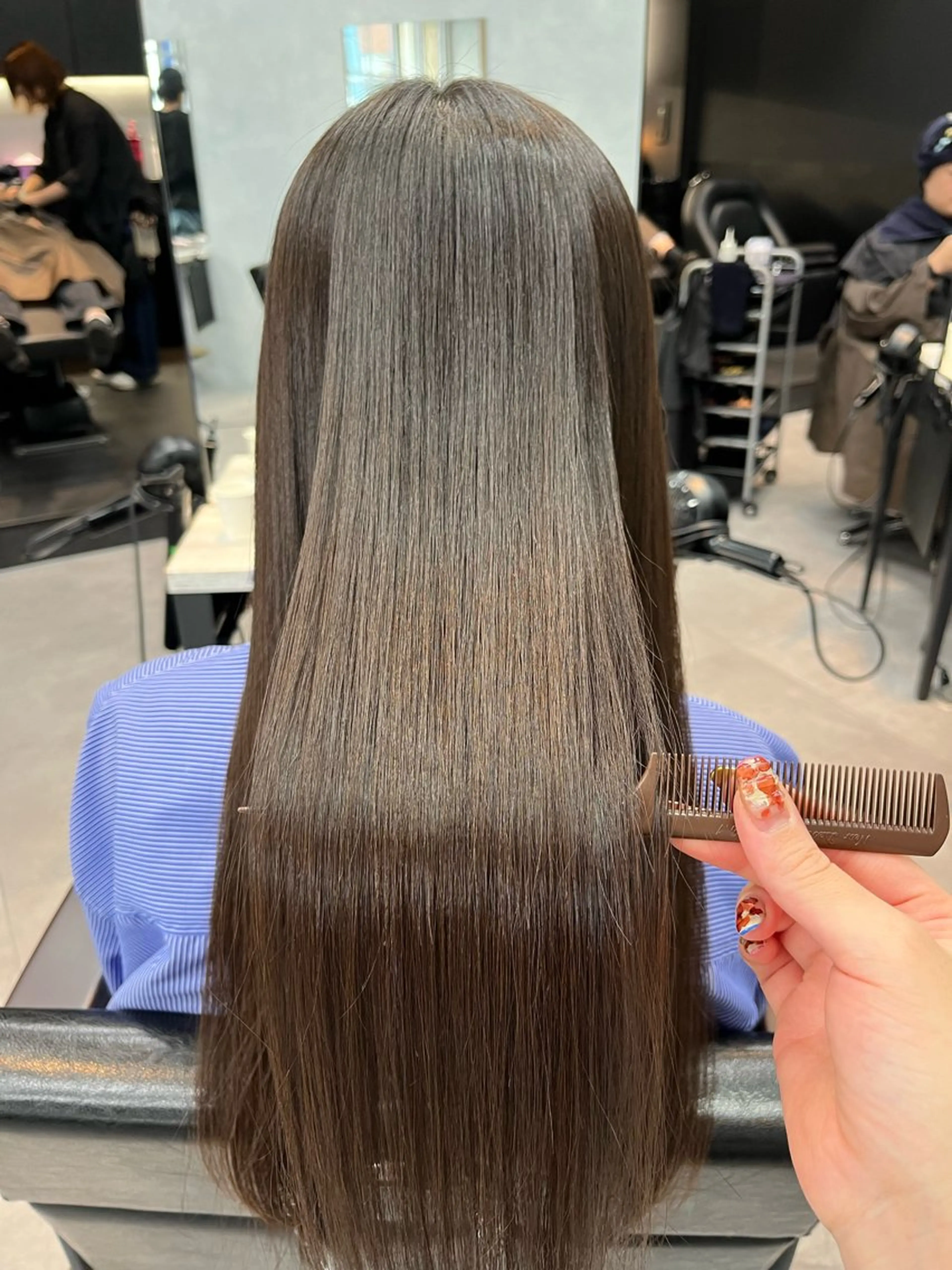 ロング パーマ カット 縮毛矯正 🦩透明感カラー🦩 makoのヘアスタイル
