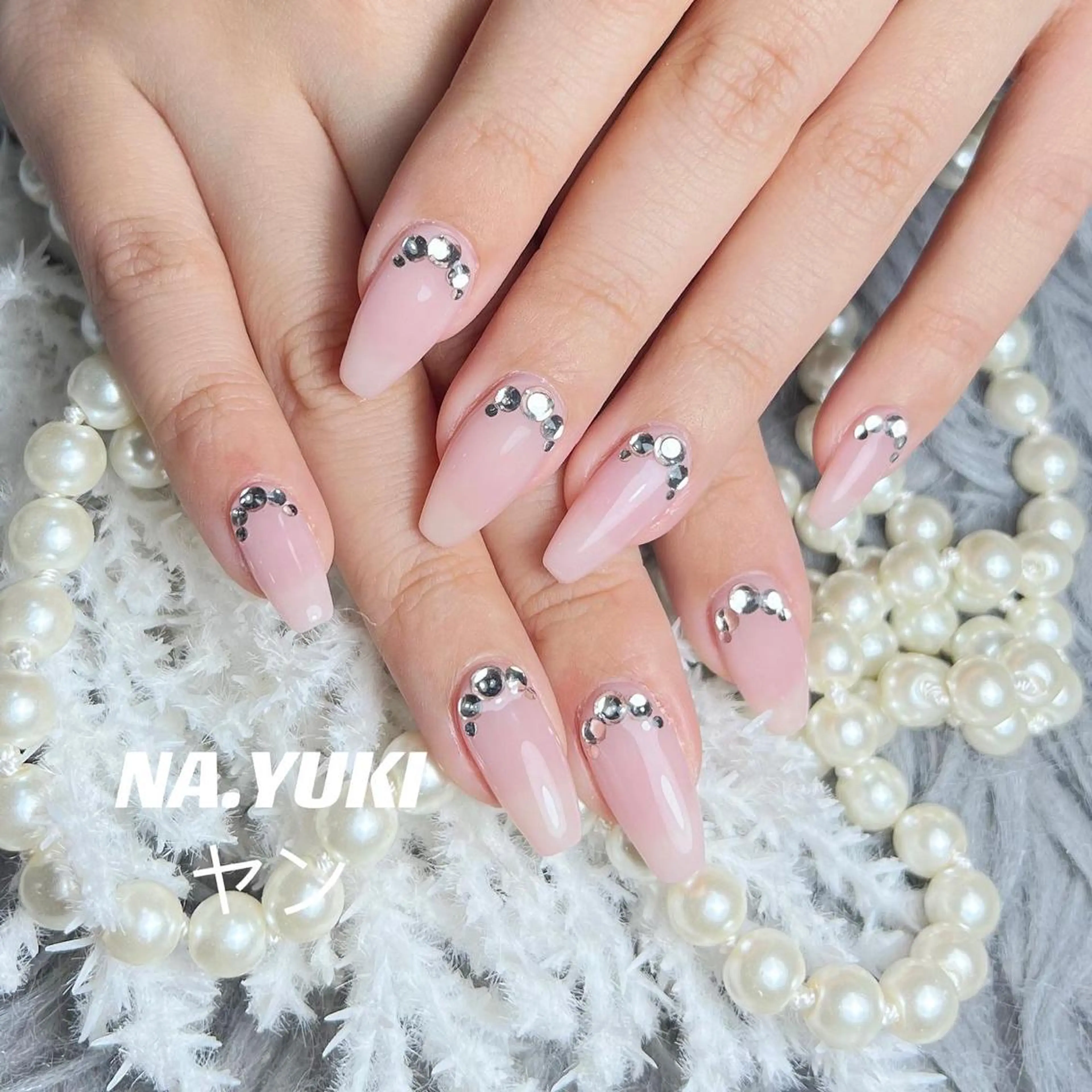 ネイル ハンドネイル ハンドケア ナユキNA.YUKI 池袋店のネイルデザイン
