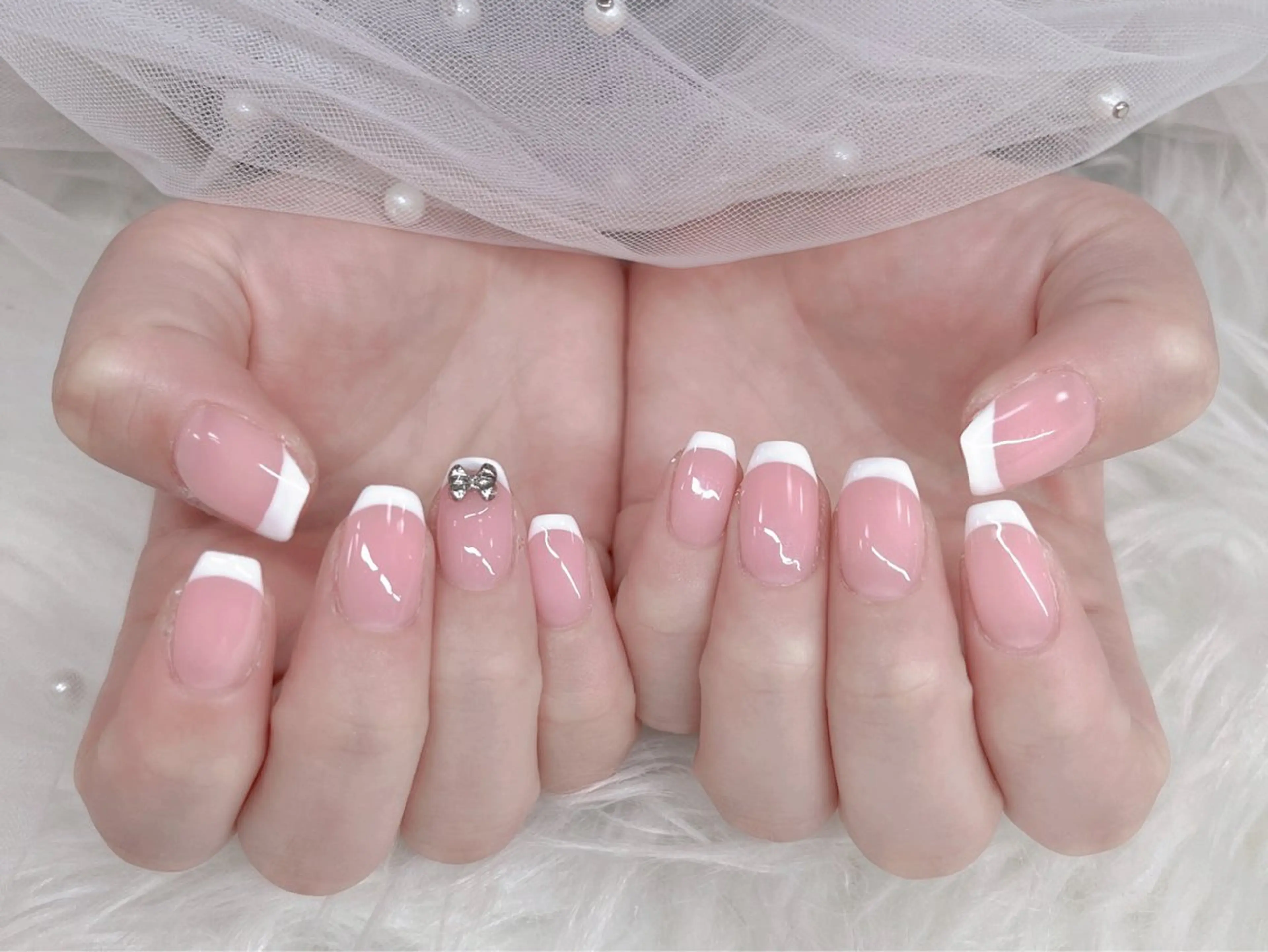 ネイル フレンチネイル Aillynas nail&eyelash所属・シナガワ シンシンのネイルデザイン