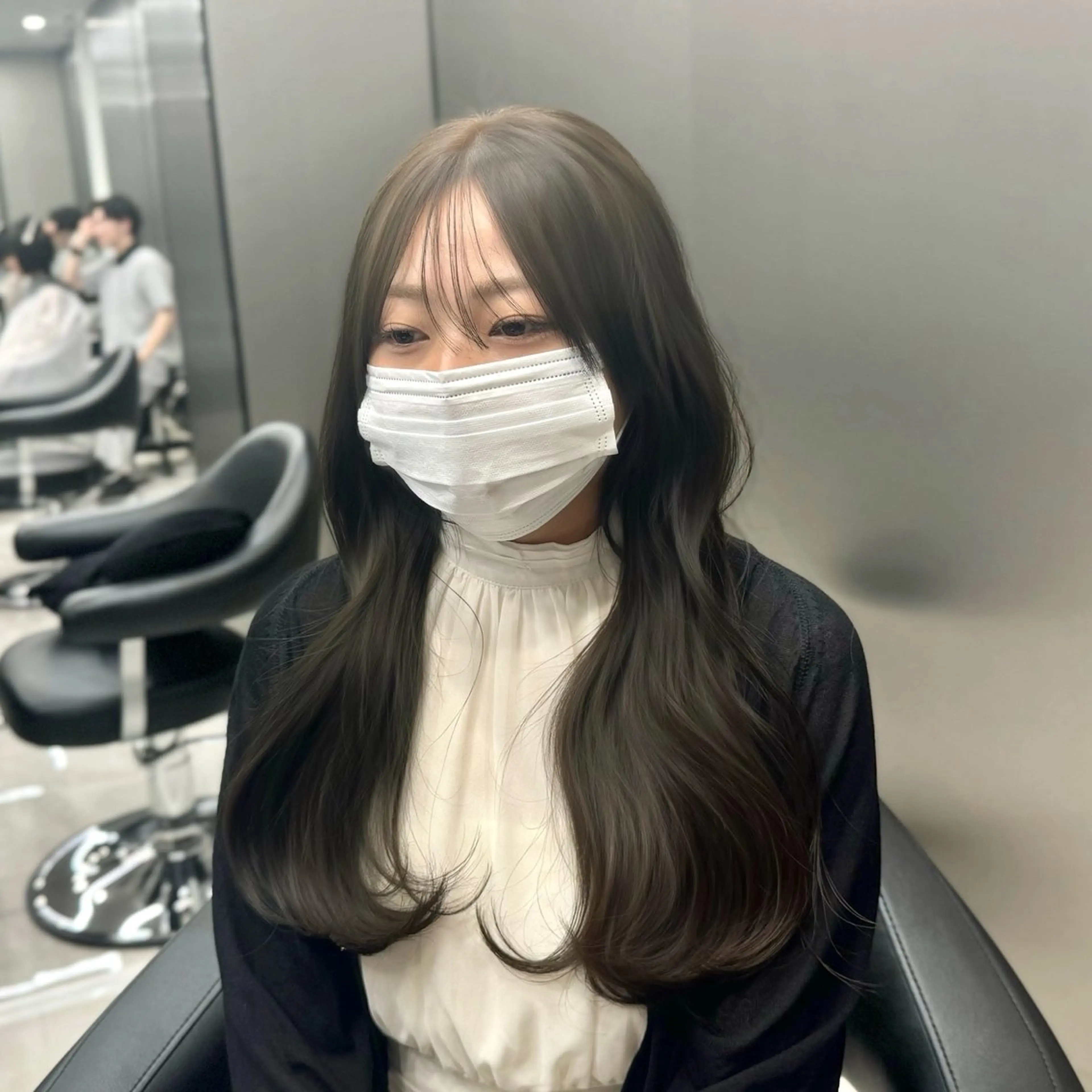 セミロング カラー カット ヘアカラー トリートメント HARUKI MINATO Japan SENDAI所属・🌈【透明感・韓国 ヘア】がっきー🌈のヘアスタイル