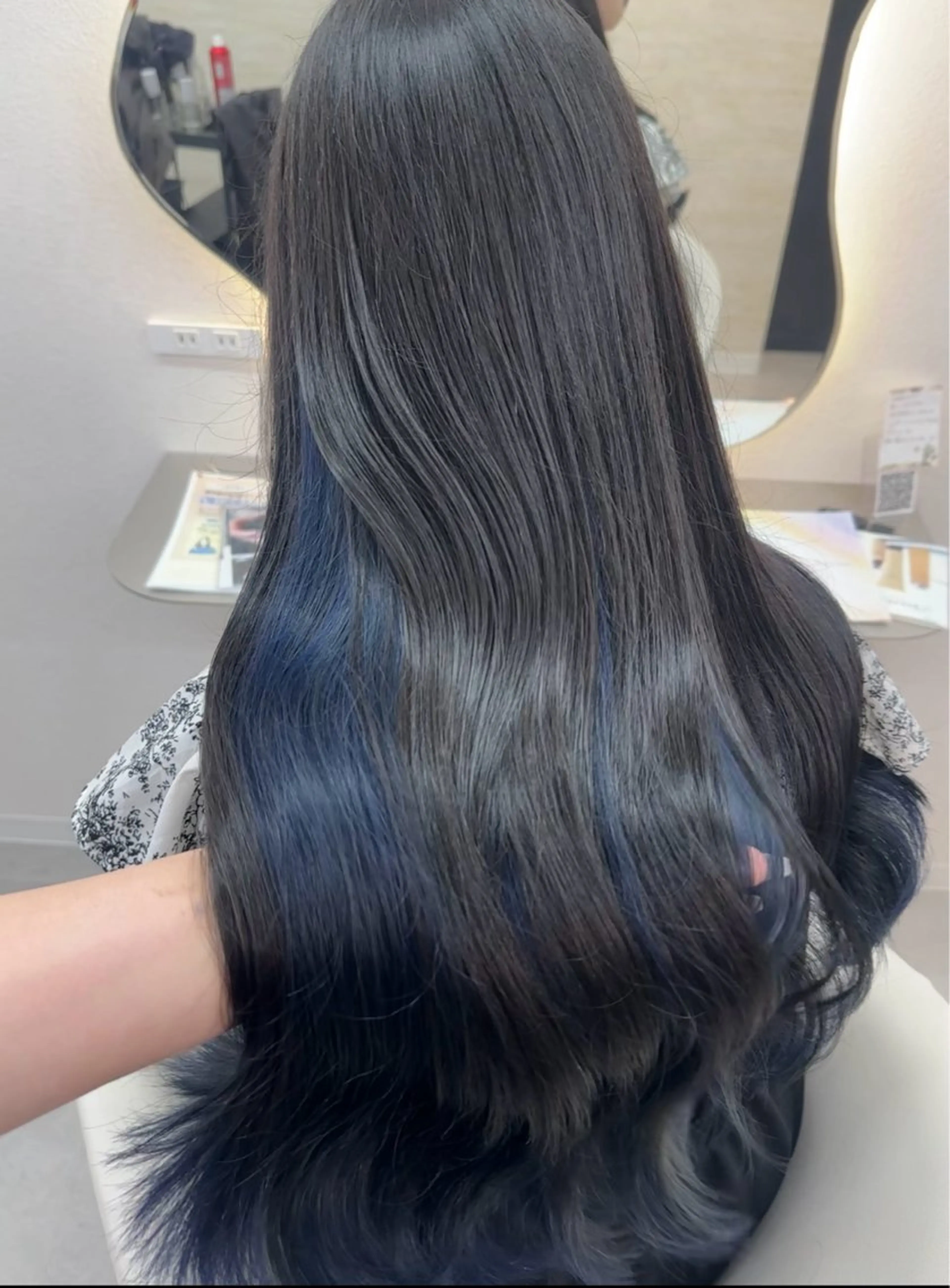 【平日限定🎀】ブリーチ込みインナーカラー＋1stepトリートメント付きෆの写真