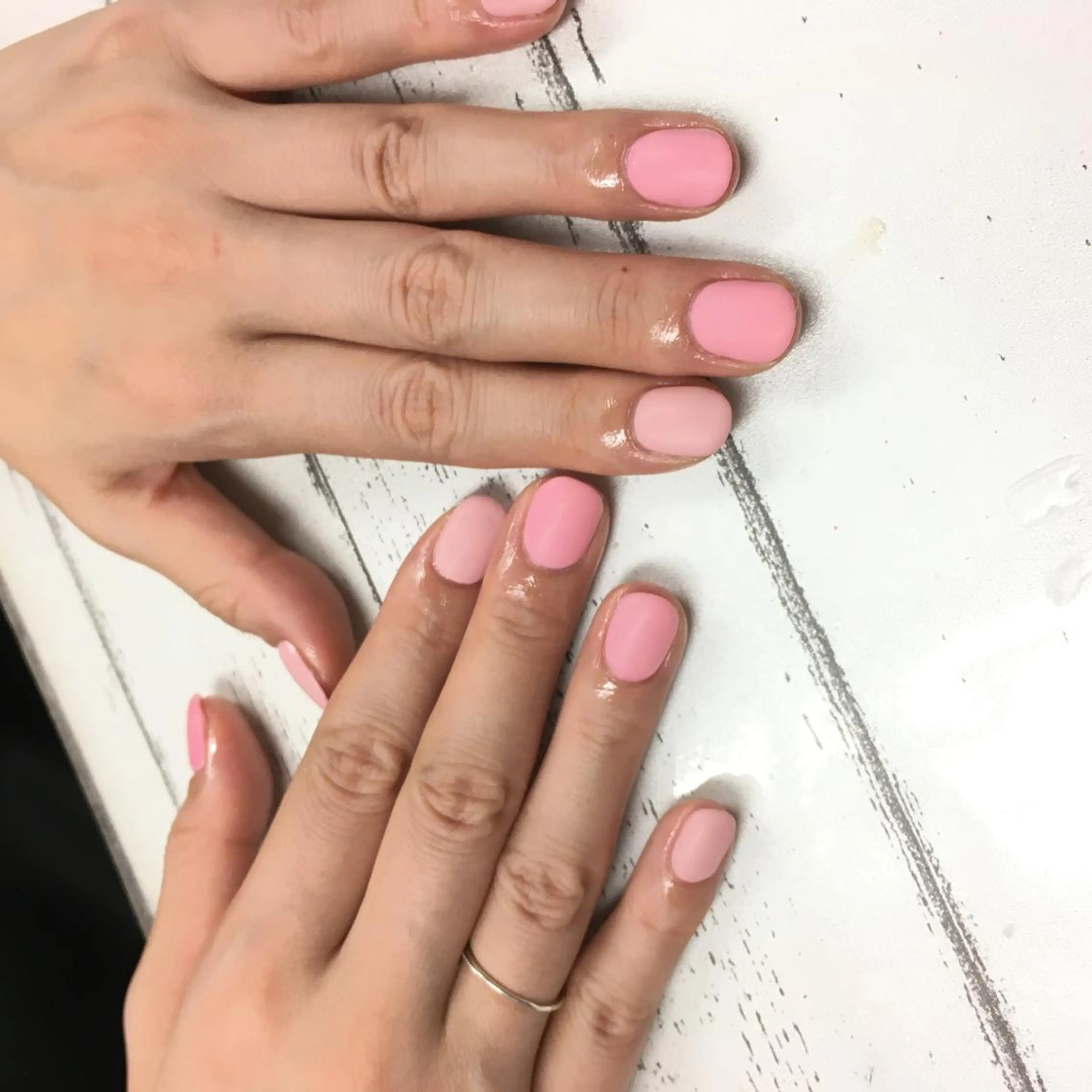 ネイル ハンドネイル ラックス セカンドのネイルデザイン