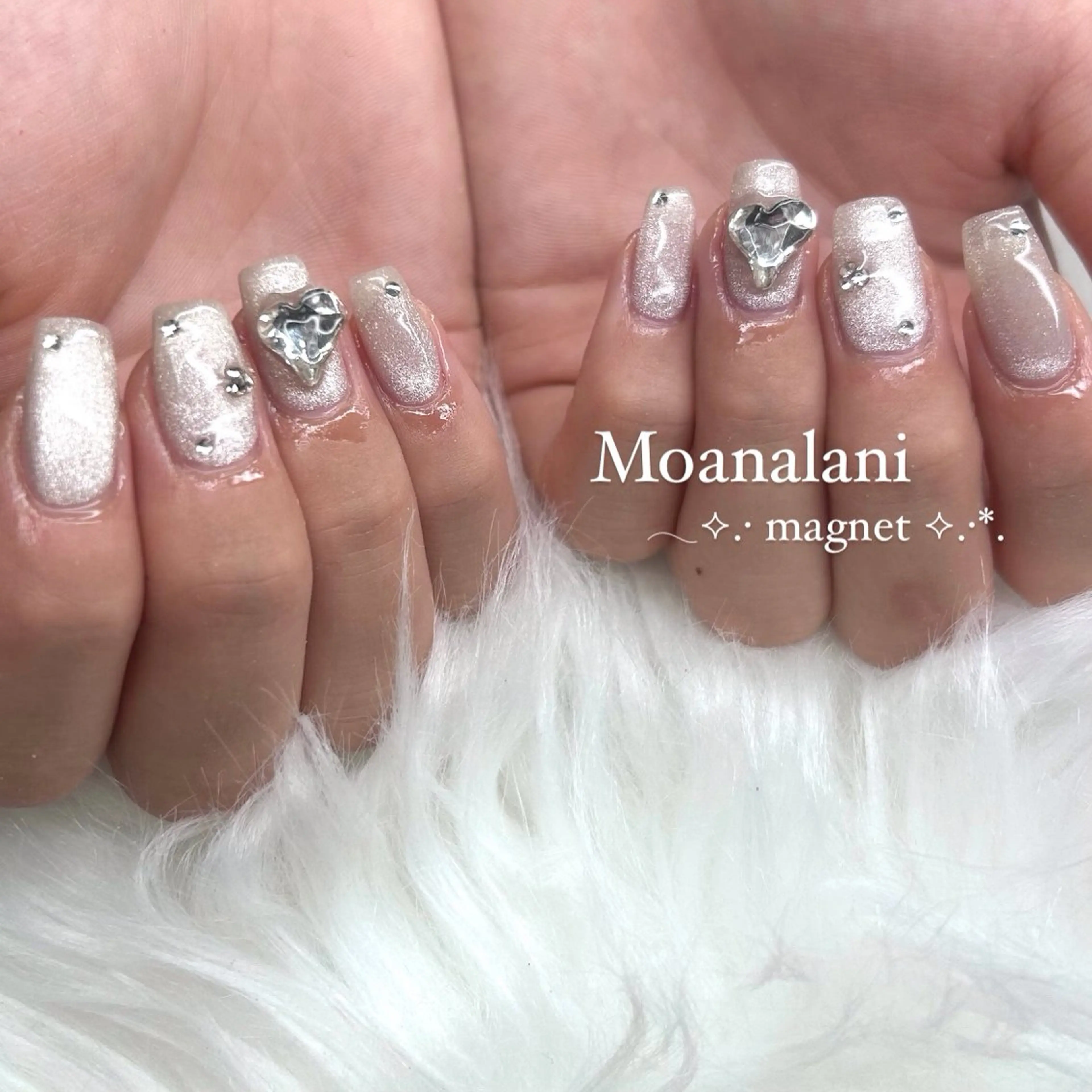 ネイル ハート ハンドネイル モアナラニ所属・Moanalani ☆のネイルデザイン