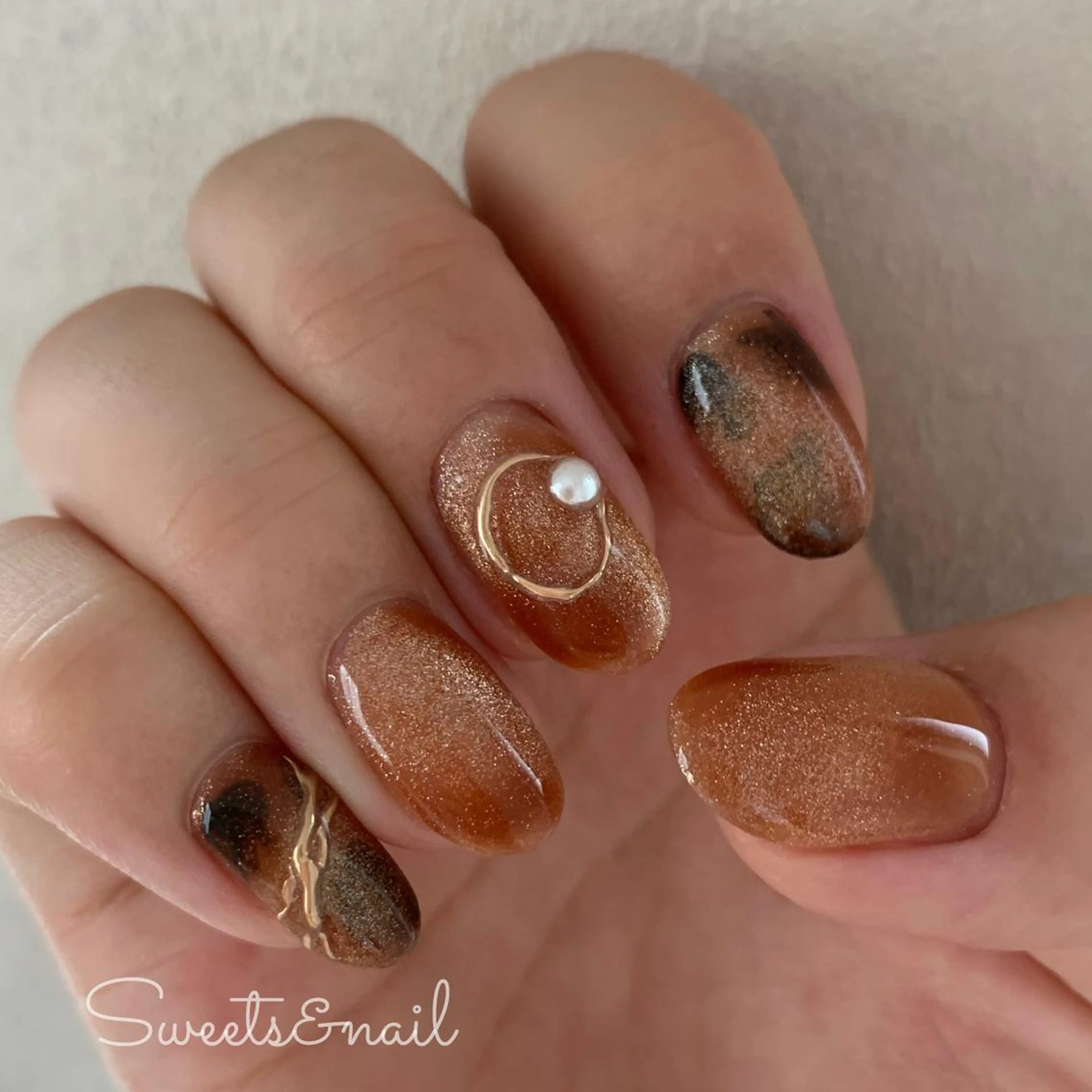 ネイル べっ甲ネイル マグネットネイル Sweets& nail みなこのネイルデザイン