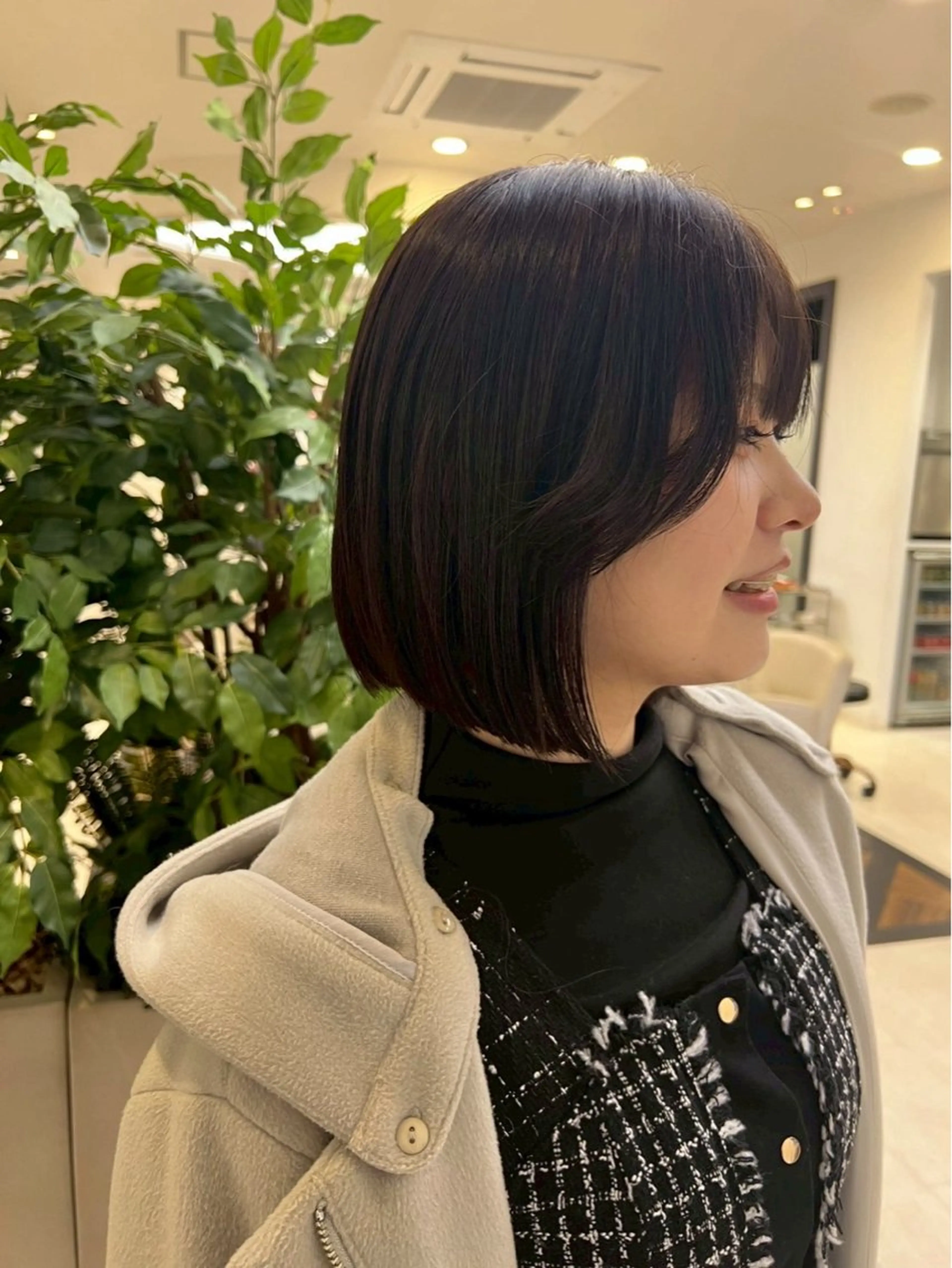 カラー 西川 梨々香のヘアスタイル