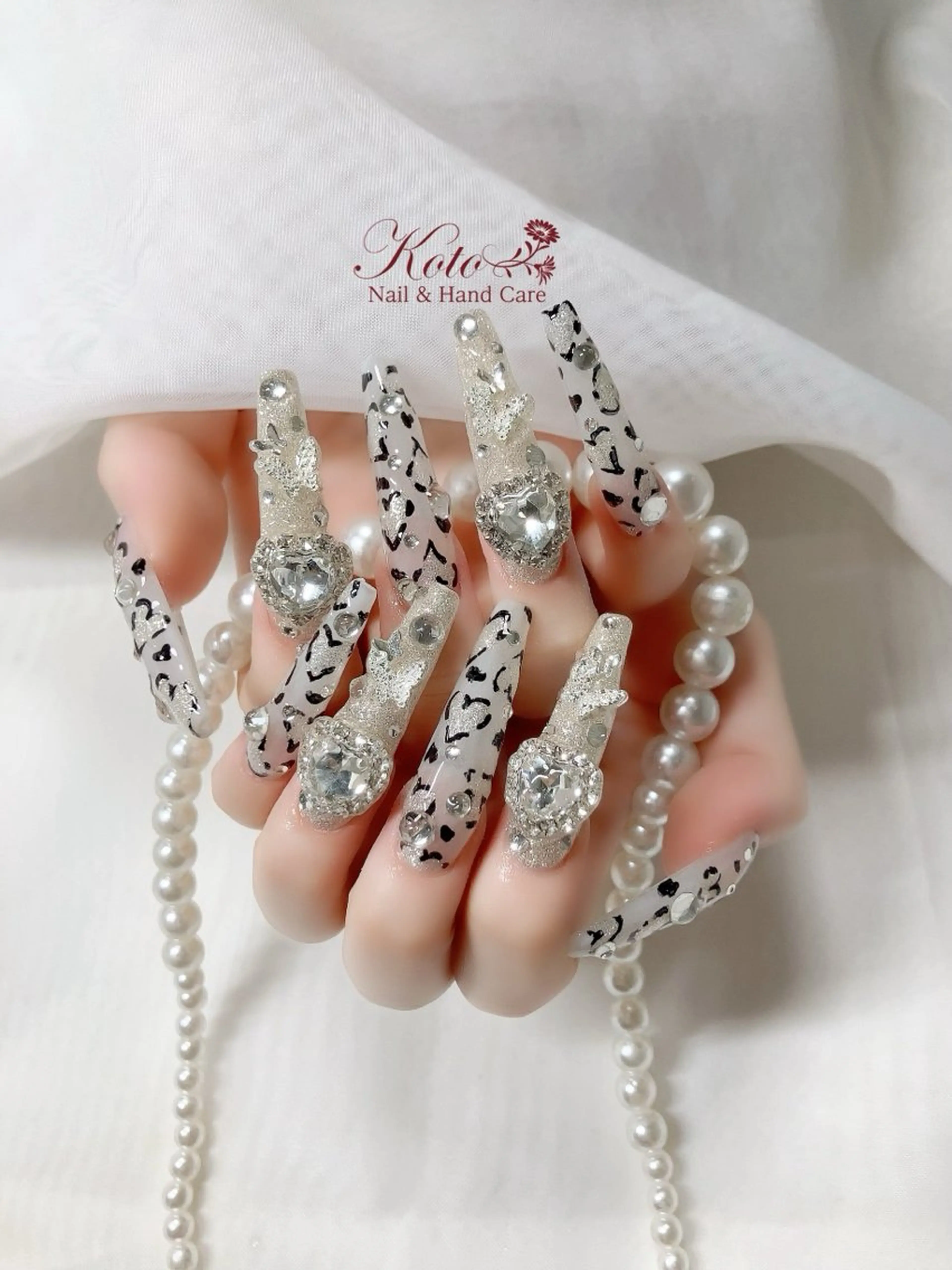ネイル 長さ出し ジェルネイル 持ち込み ニュアンスネイル 赤色 ハンドネイル Nail Salon KOTOのネイルデザイン