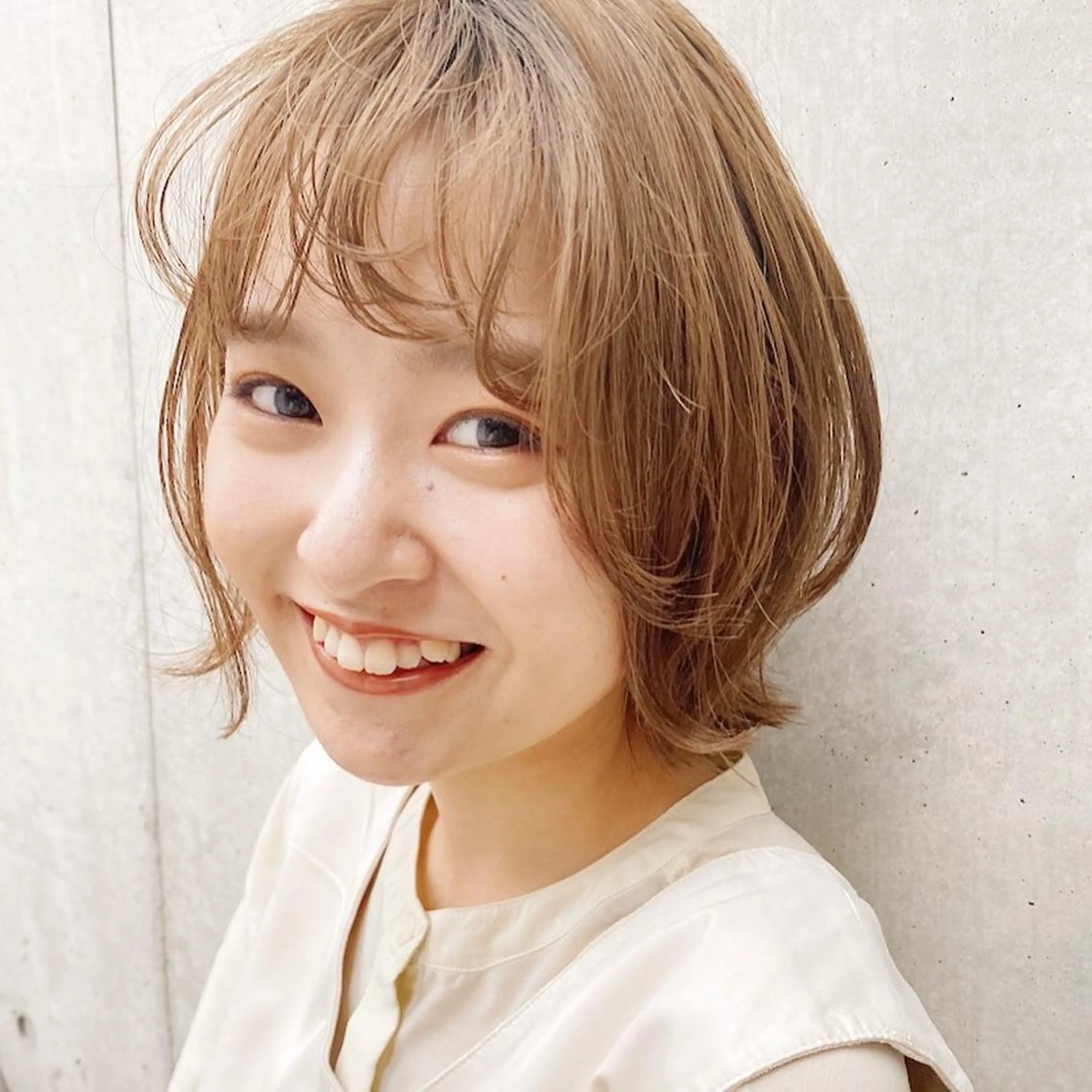 ショート 西山梨々/ボブ/ ショート/レイヤーのヘアスタイル