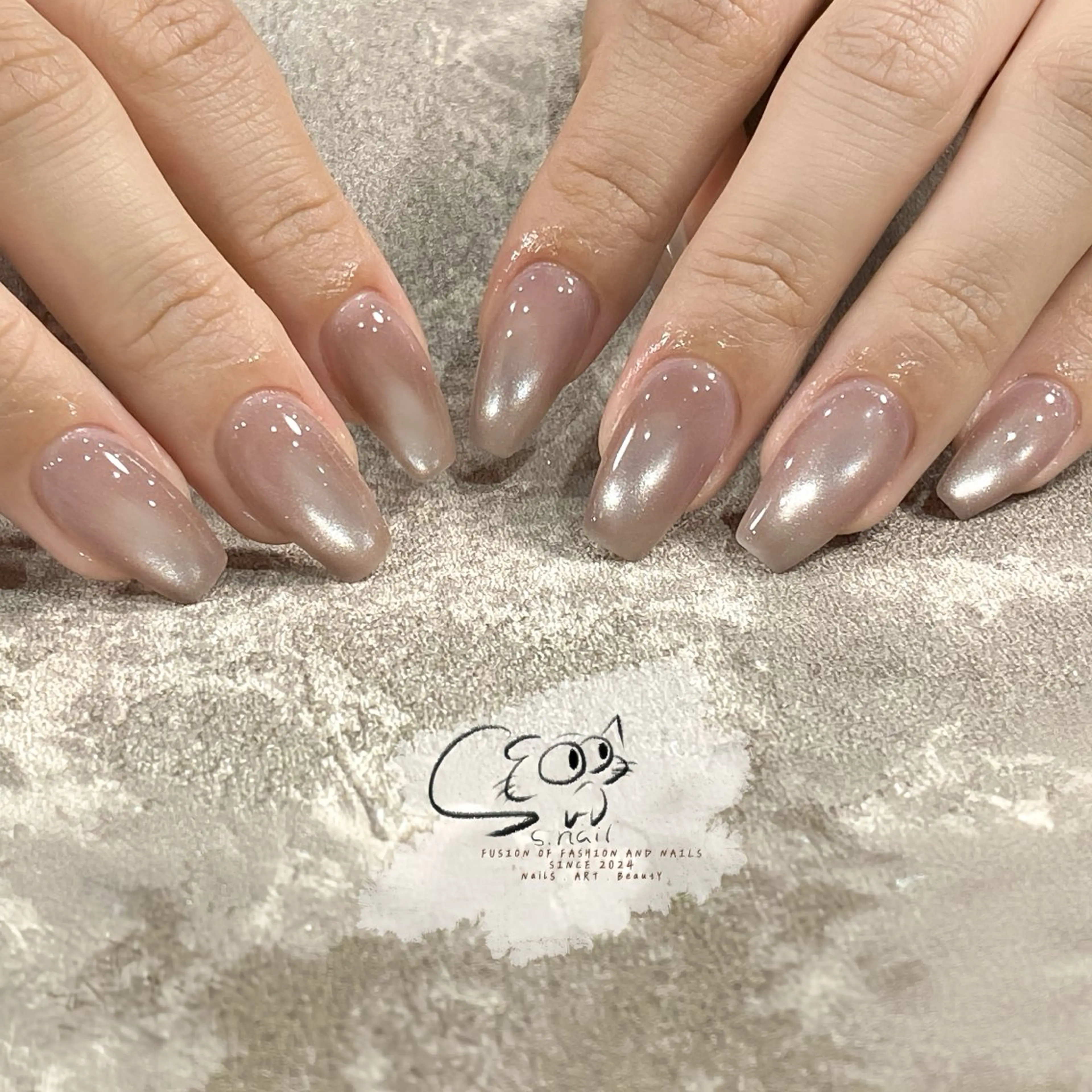 ネイル フレンチネイル ジェルネイル キラキラネイル ラメ(グリッター) マグネットネイル ハンドネイル S.nail所属・S.nail _のネイルデザイン