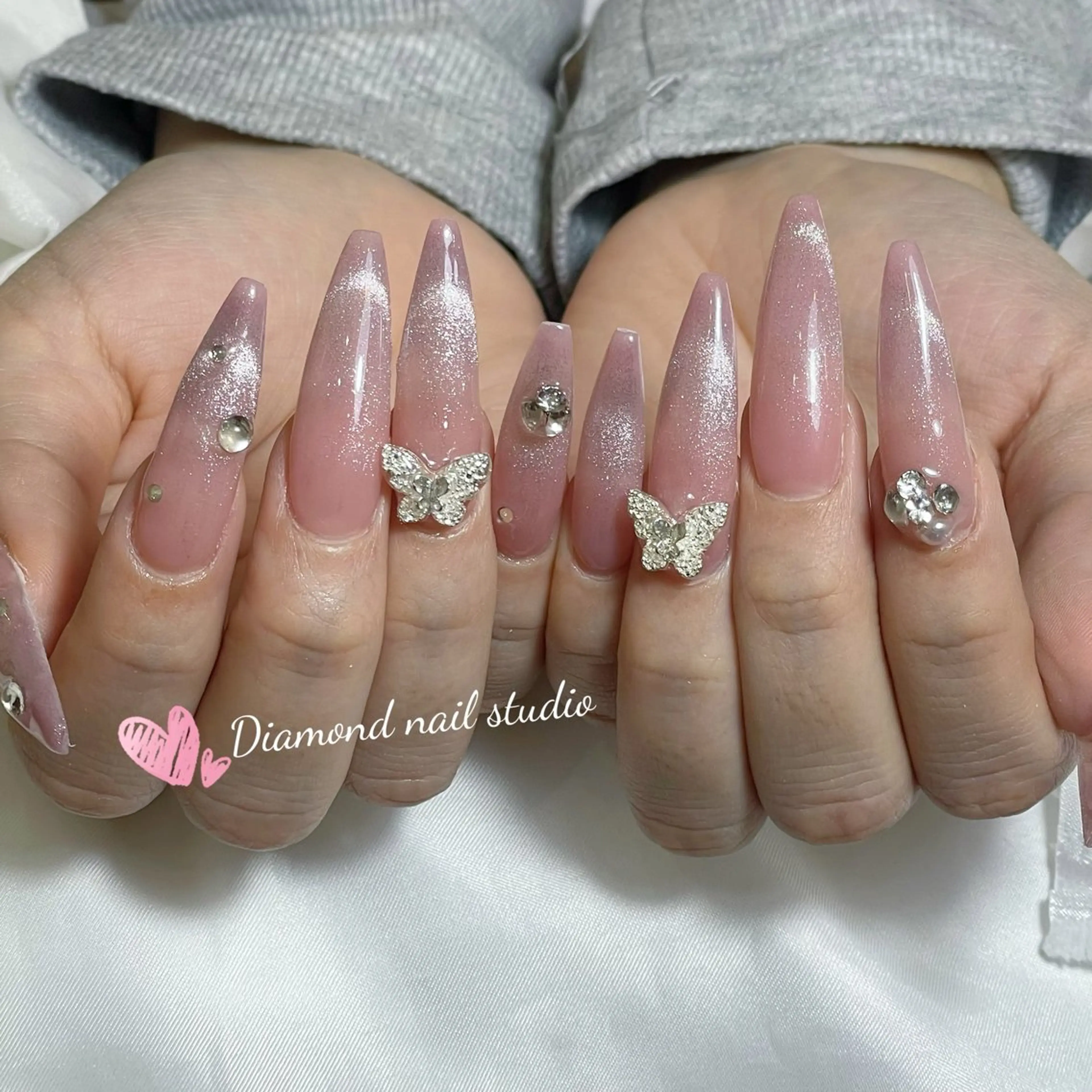ネイル ハンドネイル ハンドケア Saki 🍒のネイルデザイン