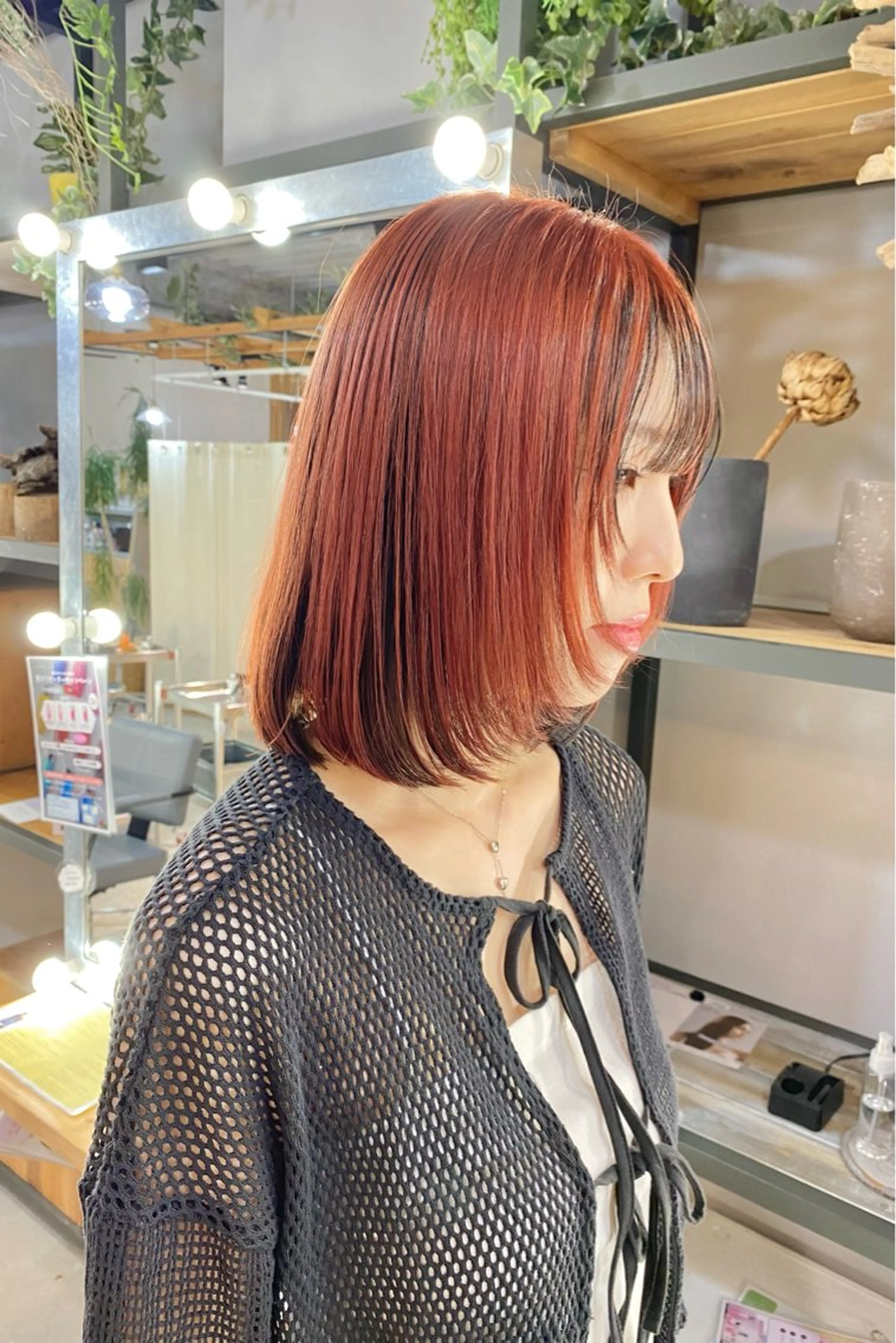 ミディアム カラー 菊地 紗矢のヘアスタイル
