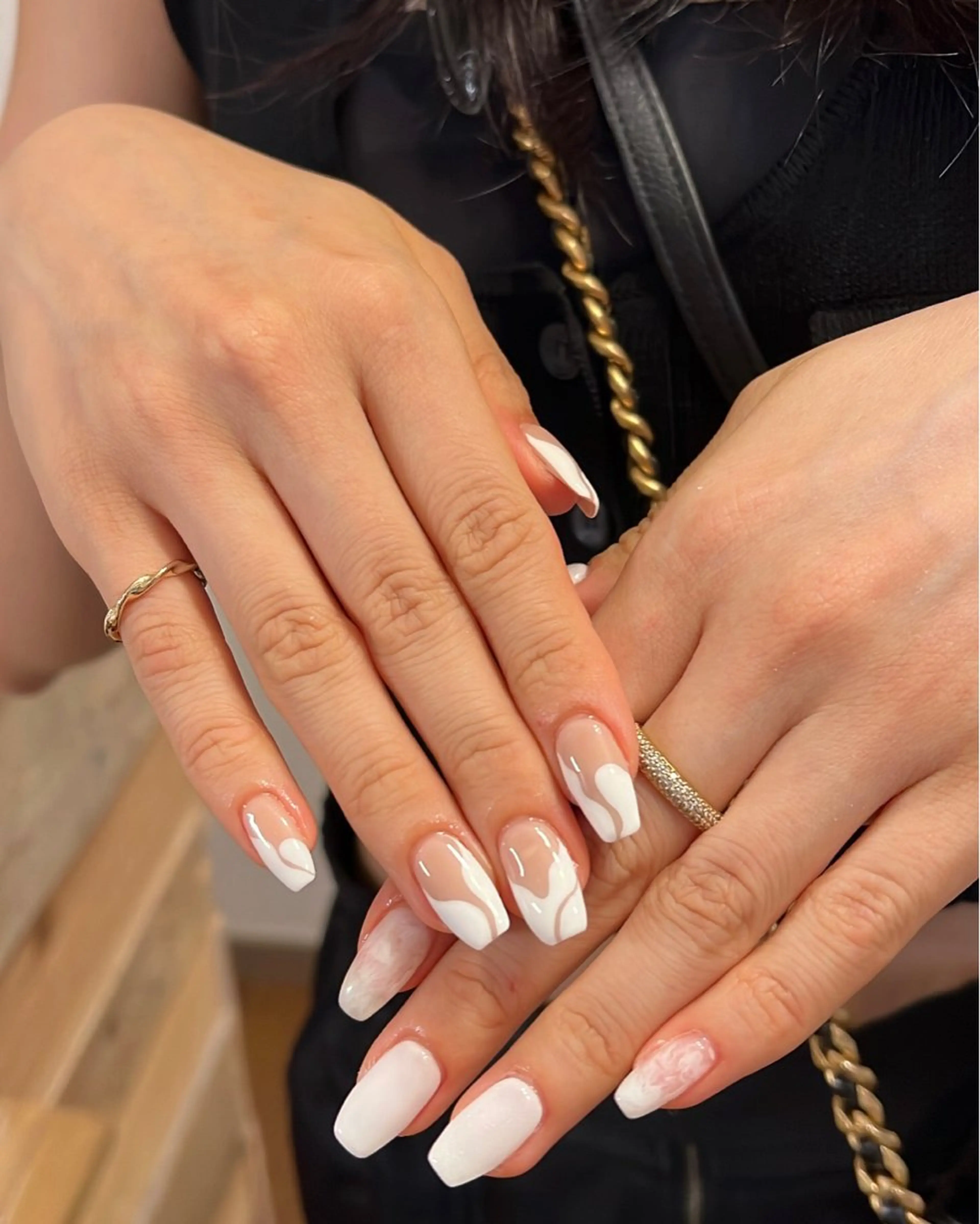 ネイル ハンドネイル フットネイル ハンドケア Nes.Nail所属・Miyagi Asamiのネイルデザイン
