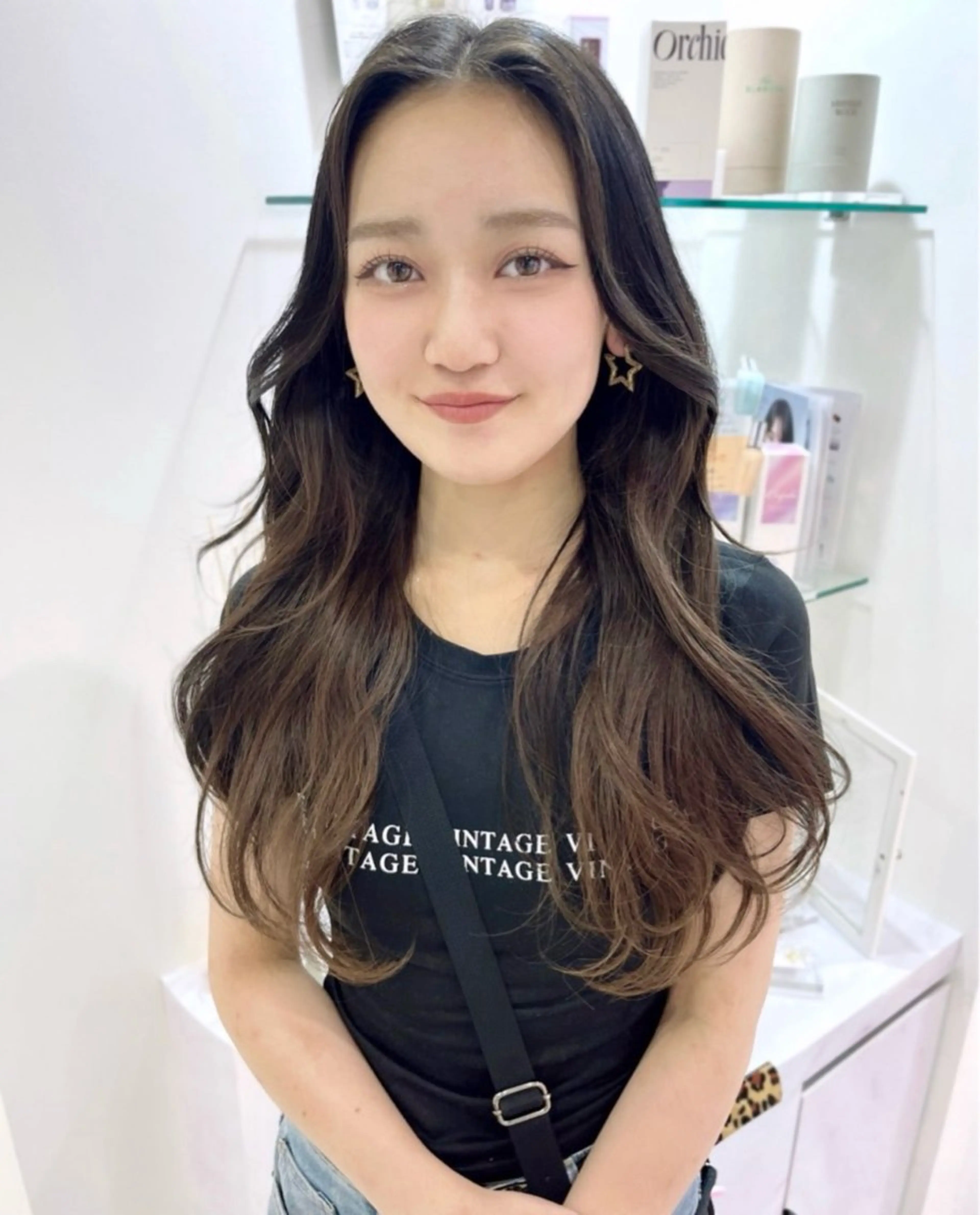 ロング カラー ヘアカラー MONA HARUNAのヘアスタイル