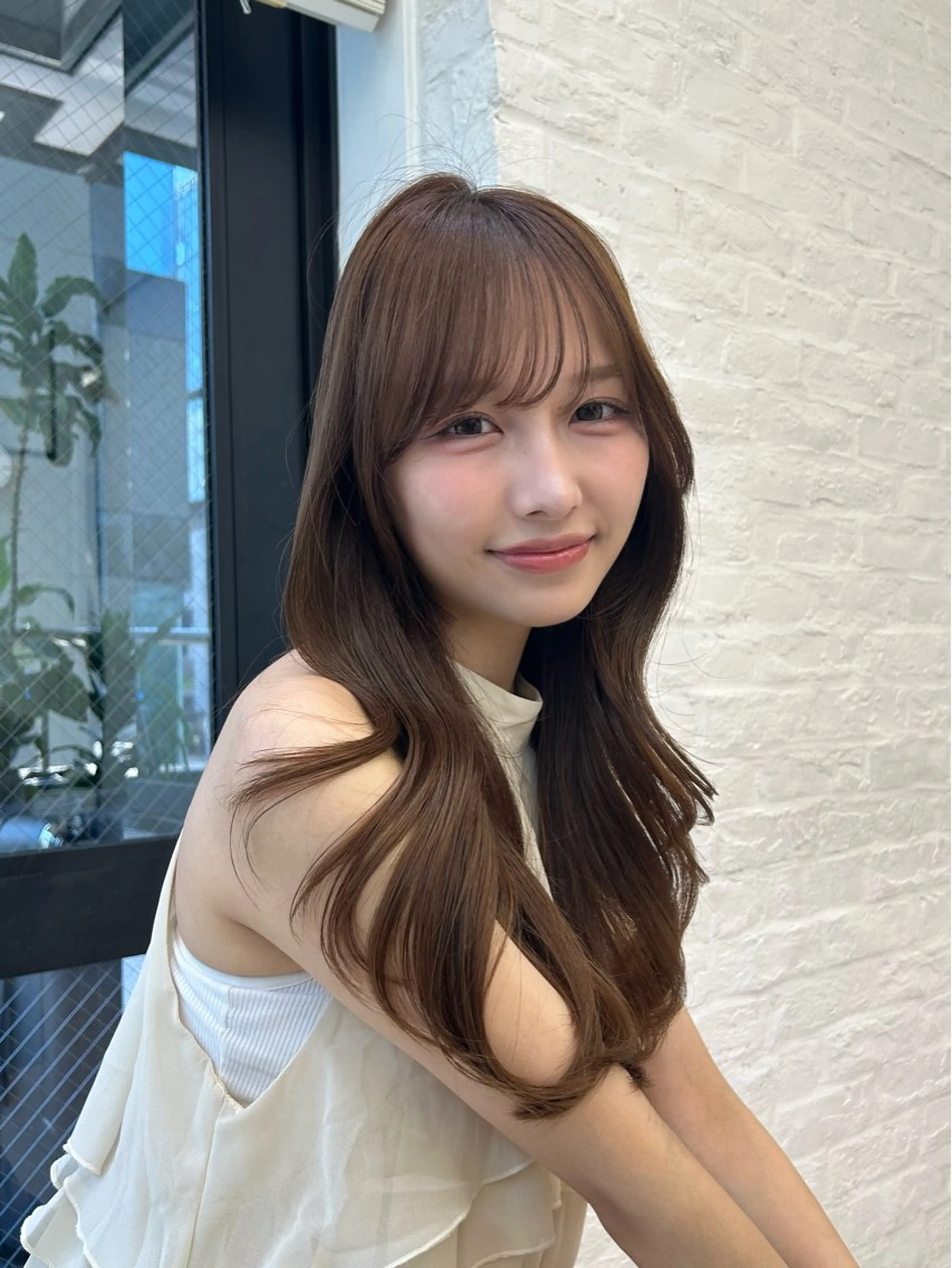 ロング カラー ベージュカラー くびれヘア カット ヘアカラー トリートメント 韓国ヘア/顔周り ヘアセット/加藤優里のヘアスタイル