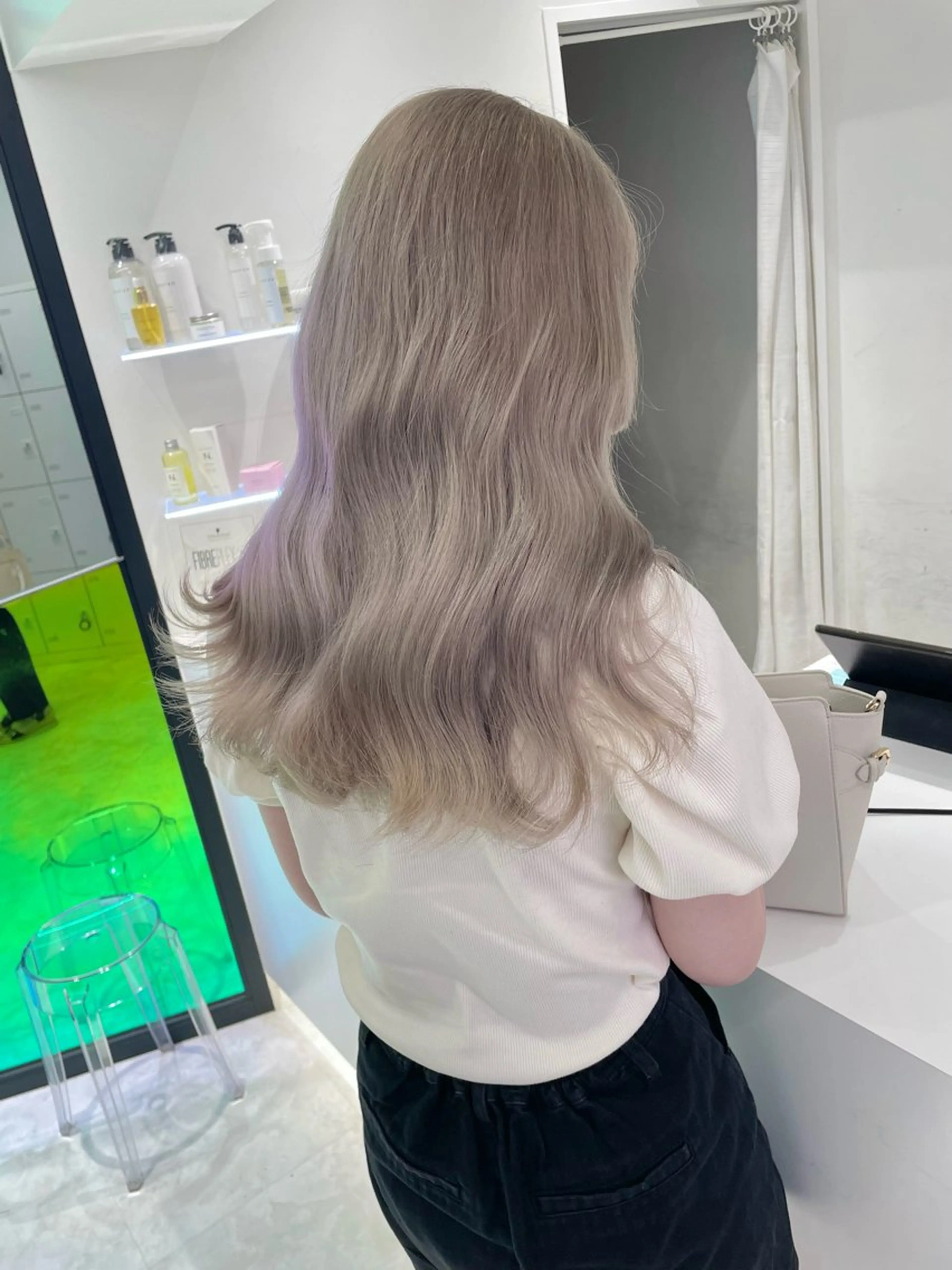 ロング カラー ヘアカラー トリートメント ヘアセット 似合わせハイトーン♡ みつきのヘアスタイル