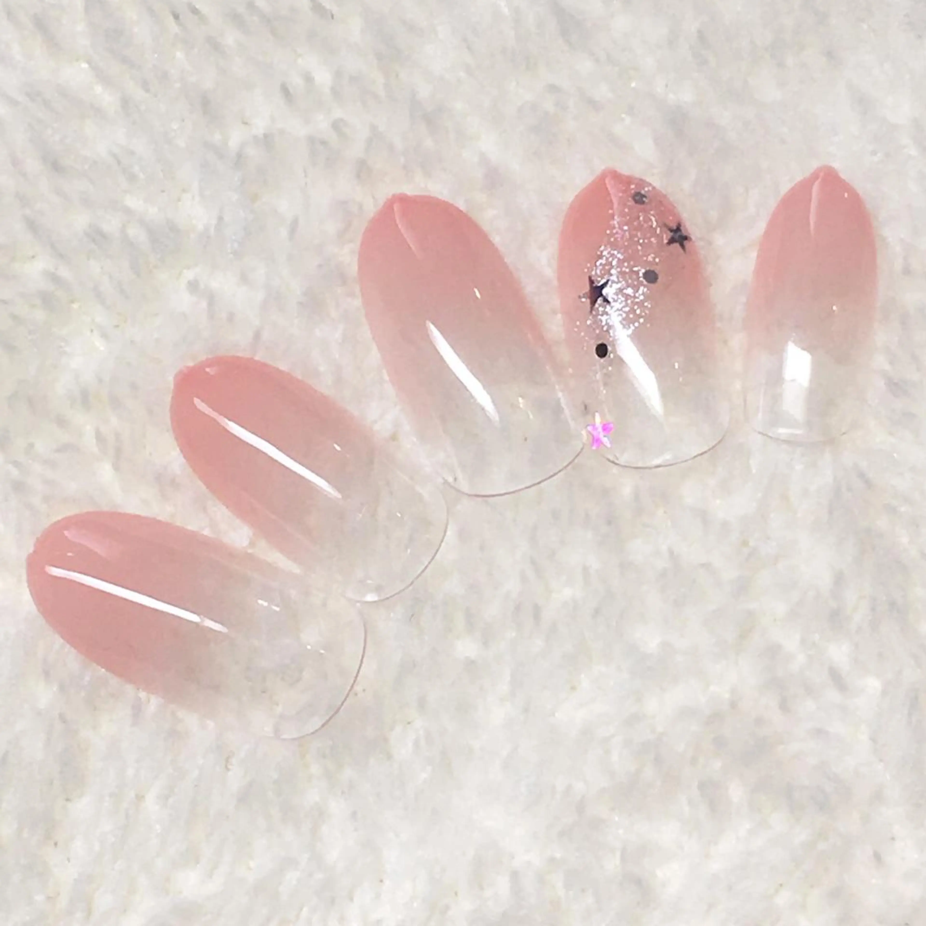 ネイル Aubel.nord_nail所属・Aubel.nord オーベルノールのネイルデザイン