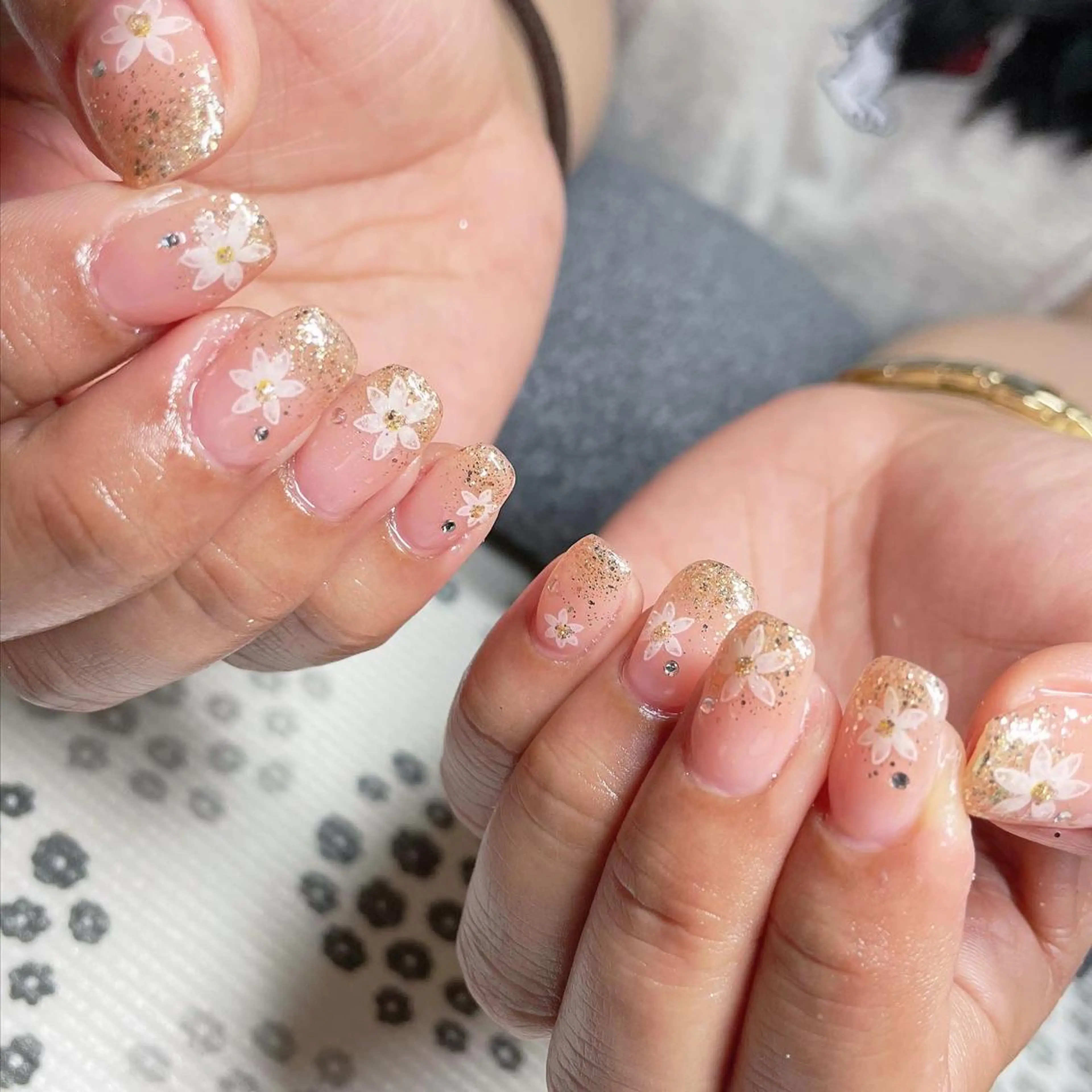 ネイル 加瀬 アンジェリーのネイルデザイン