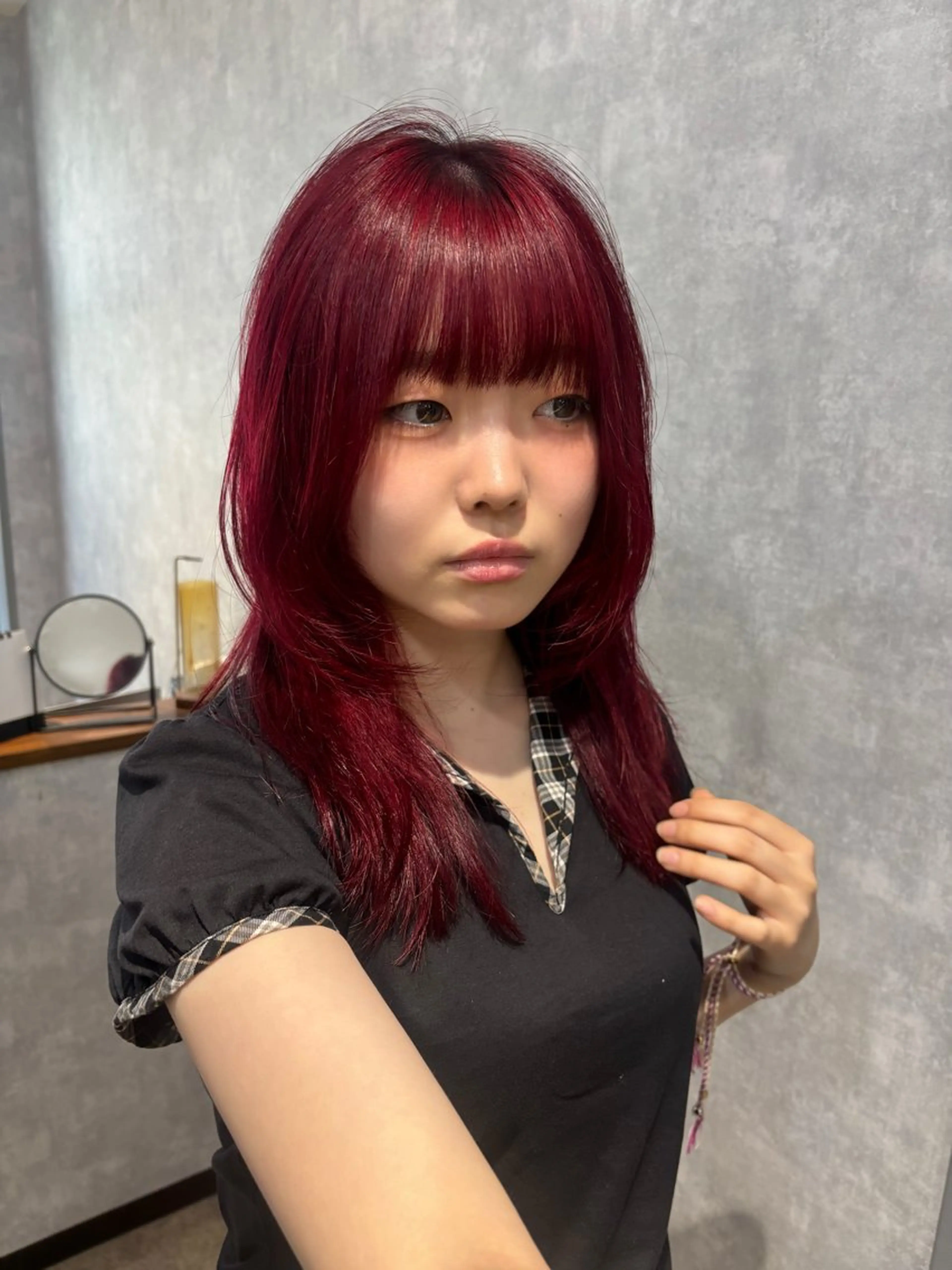 ミディアム カット ヘアカラー トリートメント 🌐NATSUMI 🌐【寒色カラー】のヘアスタイル