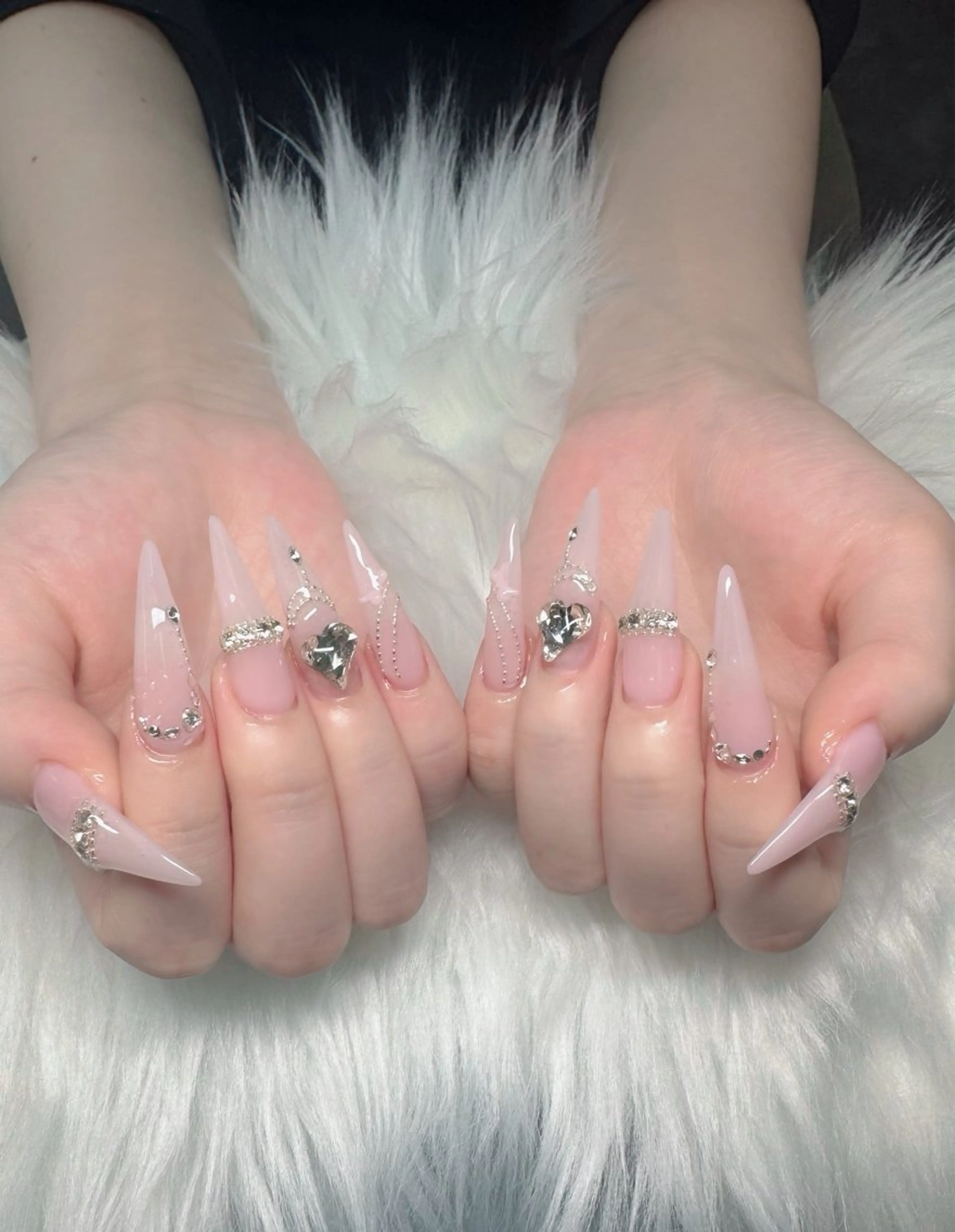 ネイル ハンドネイル RiNo Nail Salon所属・RinO Nail 大阪のネイルデザイン