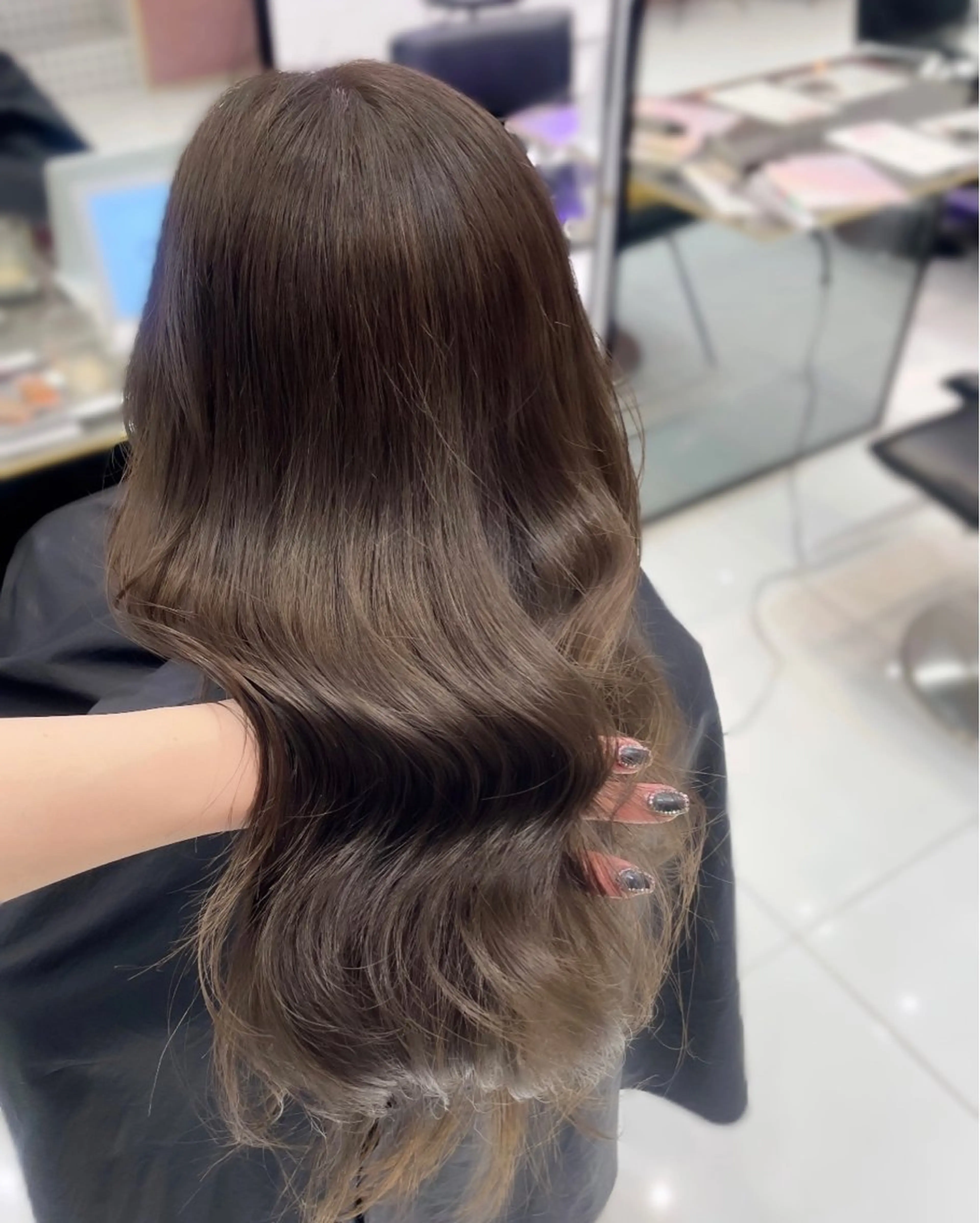 ロング カラー ベージュカラー 透明感カラー ミント ミントベージュ ヘアカラー トリートメント ヘアセット keen 吉祥寺所属・【韓国❤️海外ヘア】 AYAKAのヘアスタイル