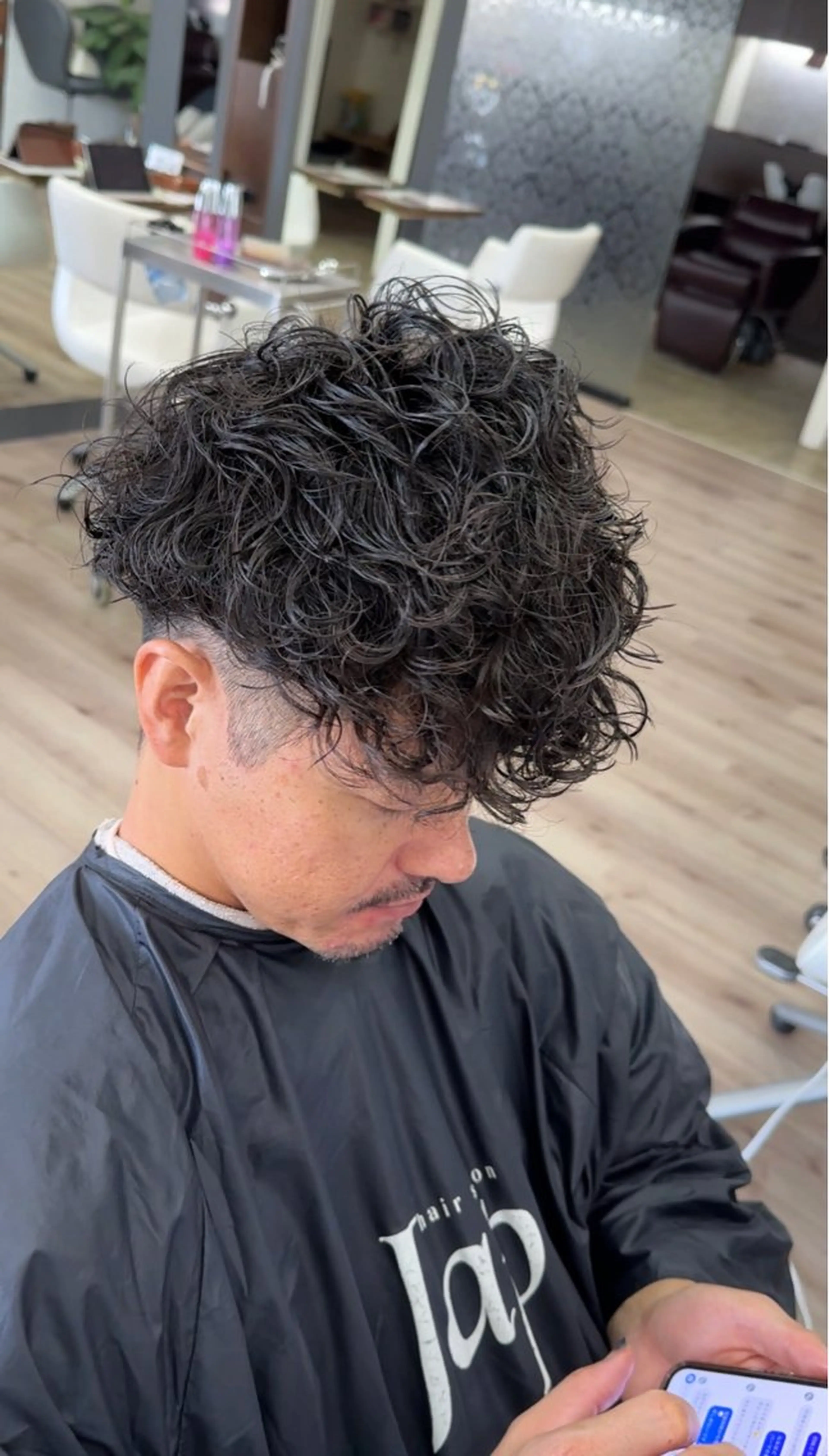 メンズ スペインカール 平林 弥斗のヘアスタイル
