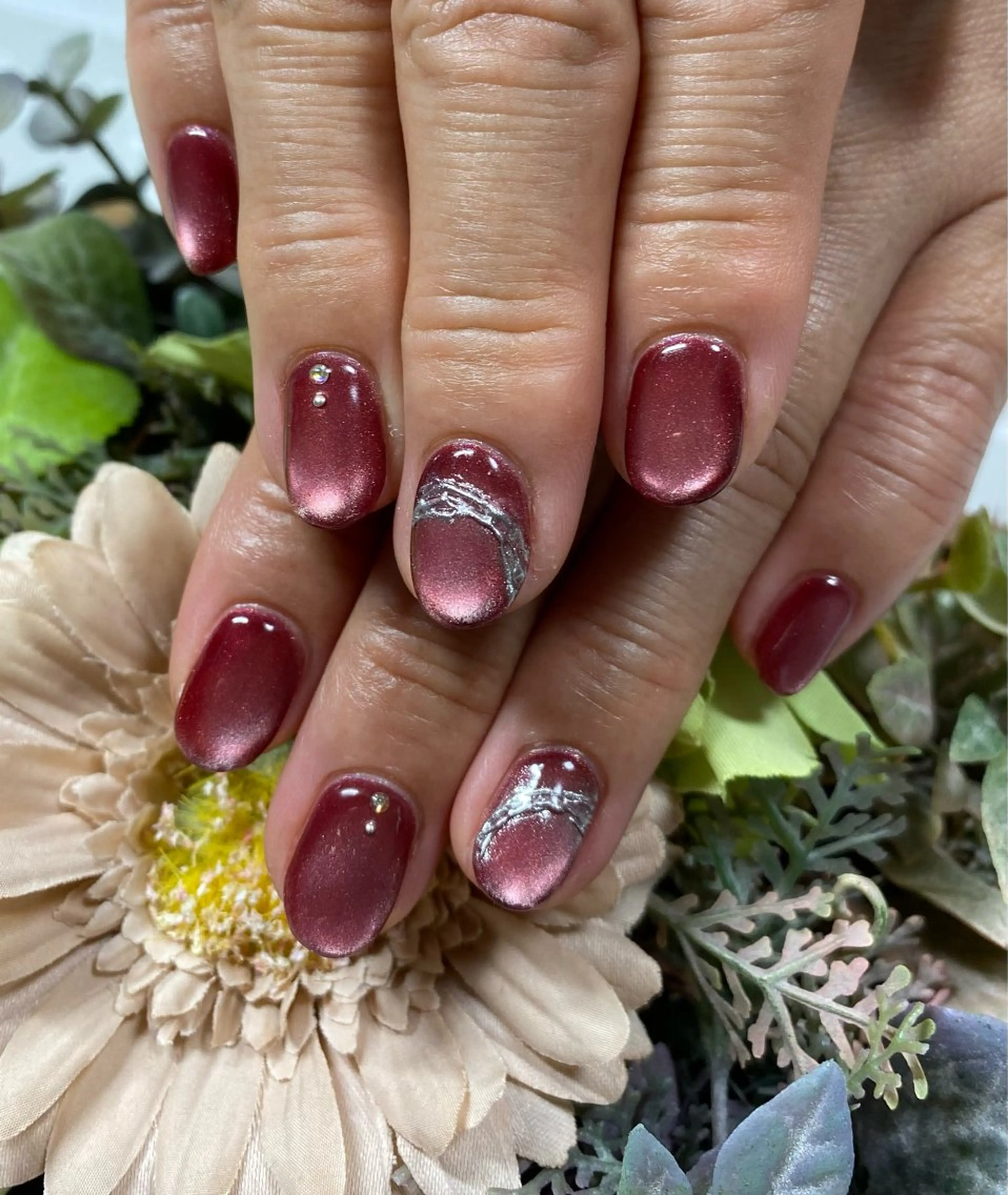 ネイル ジェルネイル マグネットネイル ハンドネイル Glanz  Nail aのネイルデザイン