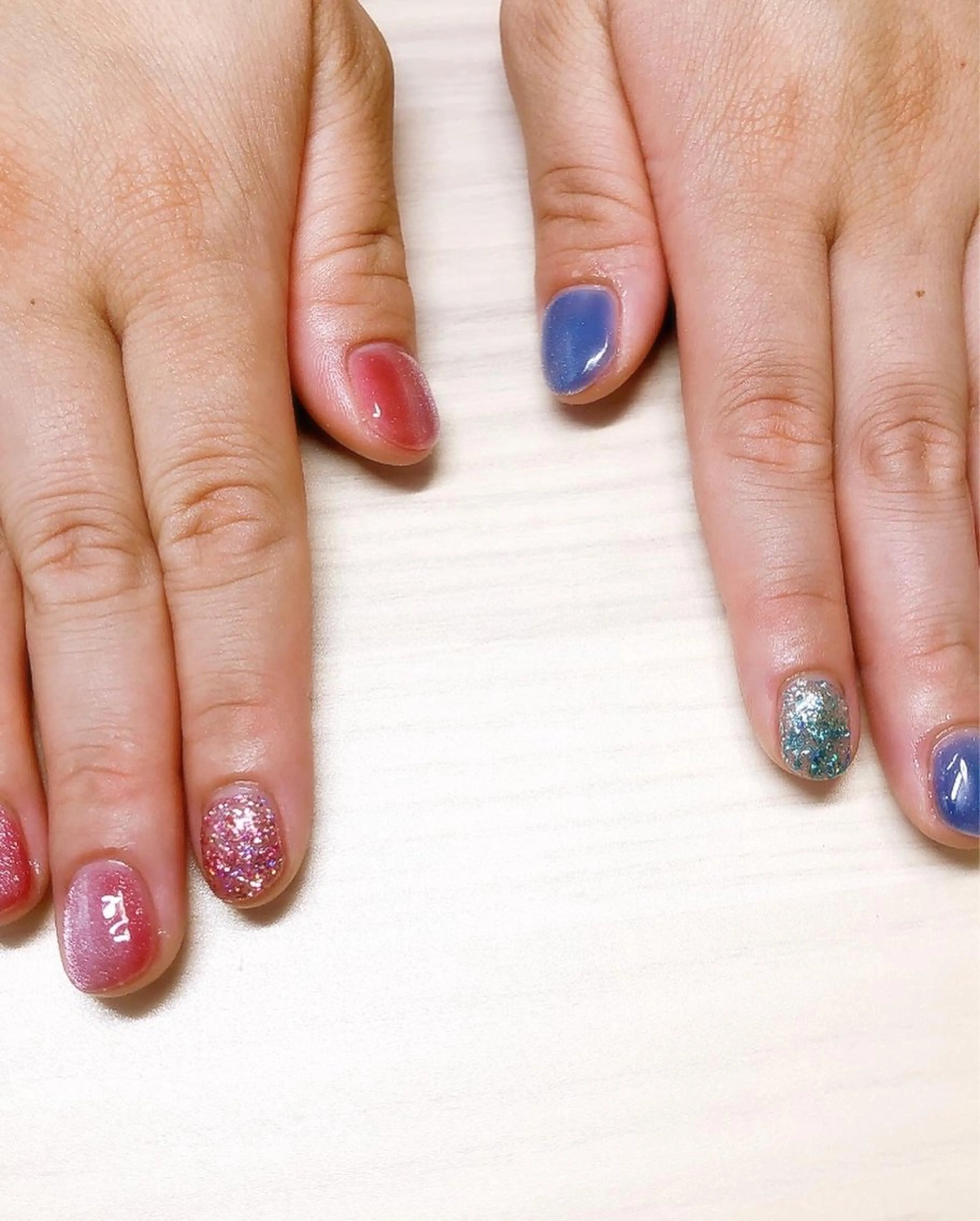 ネイル ラメ(グリッター) マグネットネイル デ・アイム「nail salon MIMIPARUN」所属・ナリス化粧品 MIMIPARUNのネイルデザイン