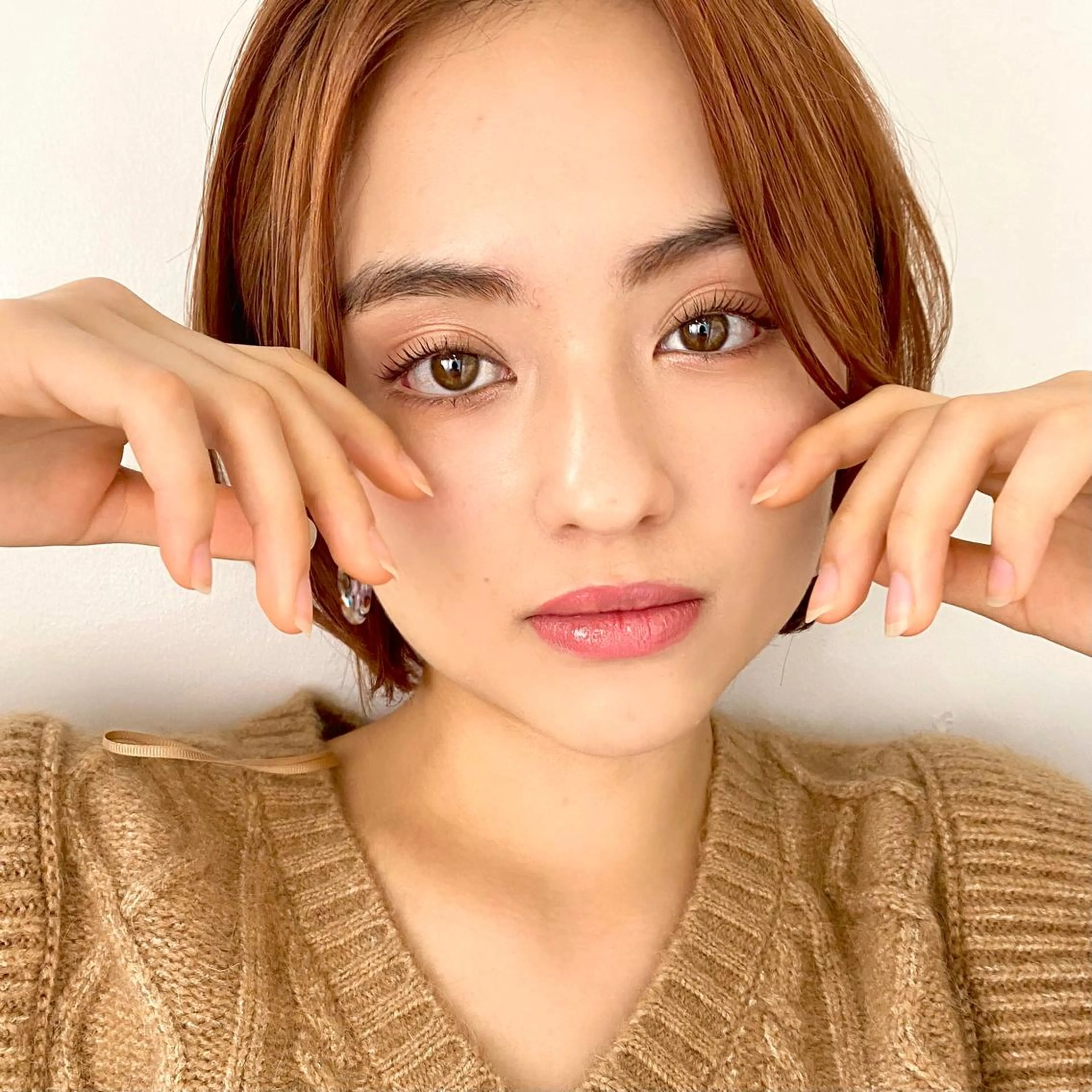 ミディアム カラー ベージュカラー オレンジ オレンジベージュ ボブ ヘアカラー トリートメント chama レイヤーカットのヘアスタイル