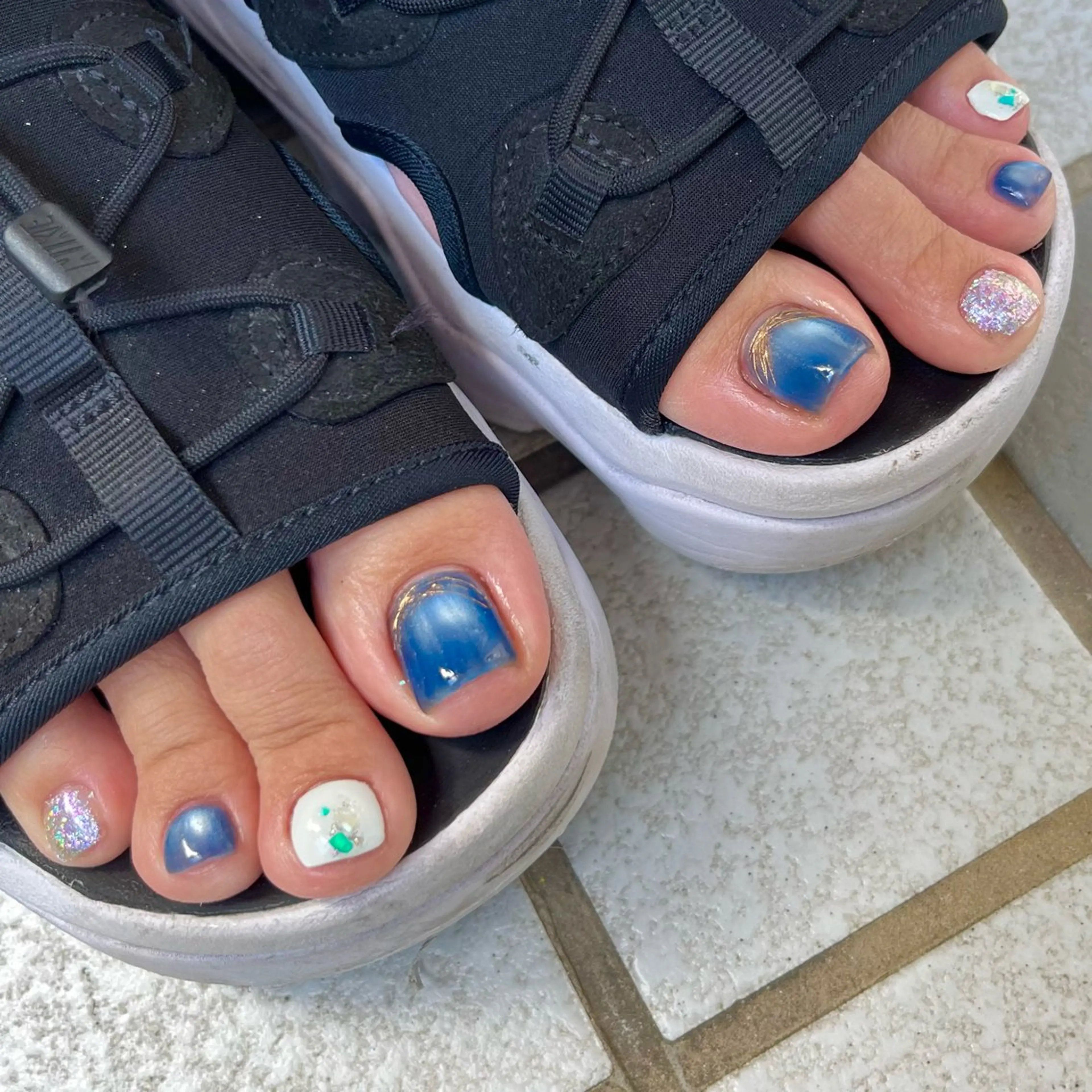 ネイル フットネイル Momonails Ayanoのネイルデザイン