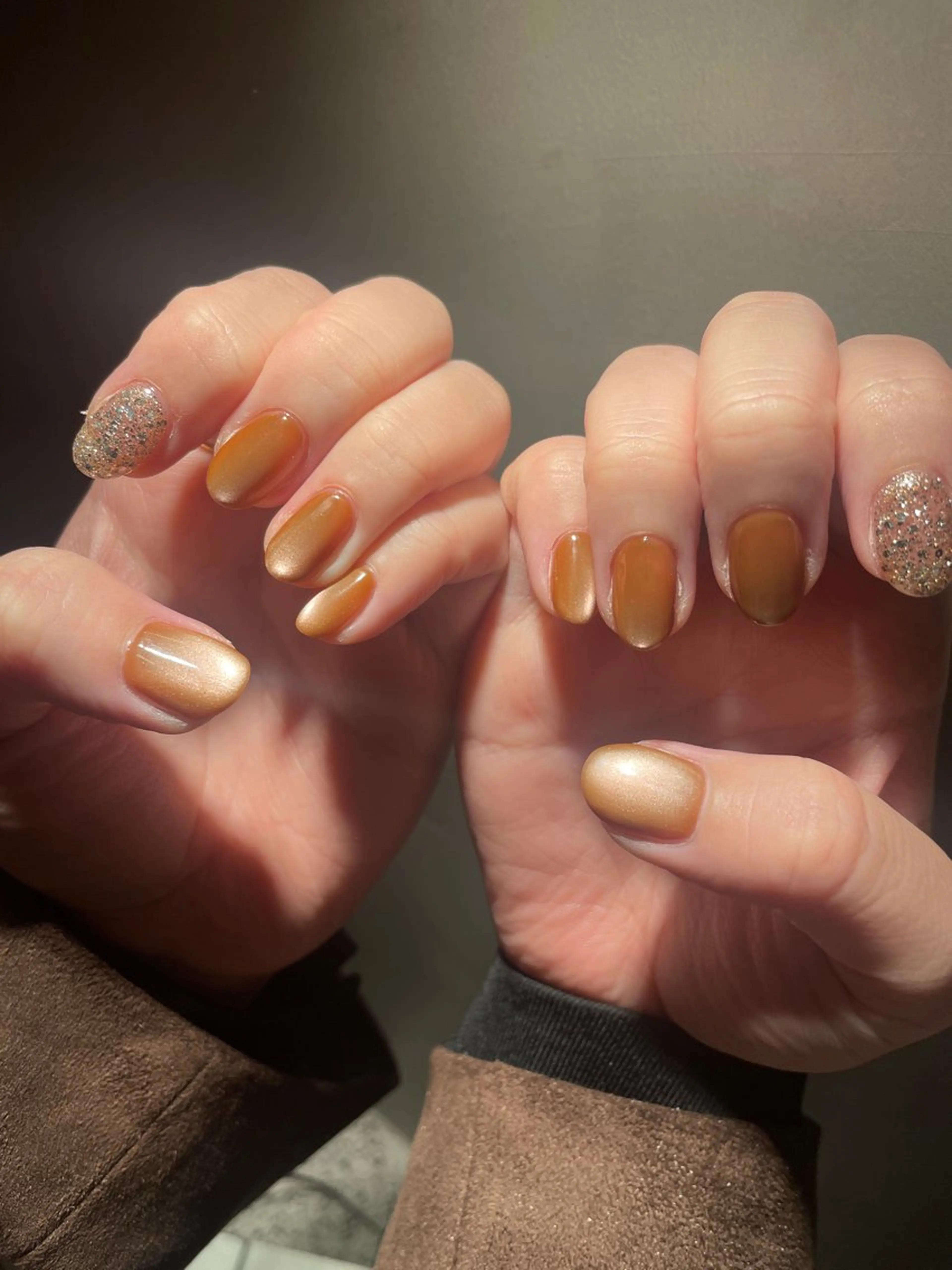 ネイル ハンドネイル Nailsalon Repos.所属・Rika🌼 シンプル•マグネットのネイルデザイン