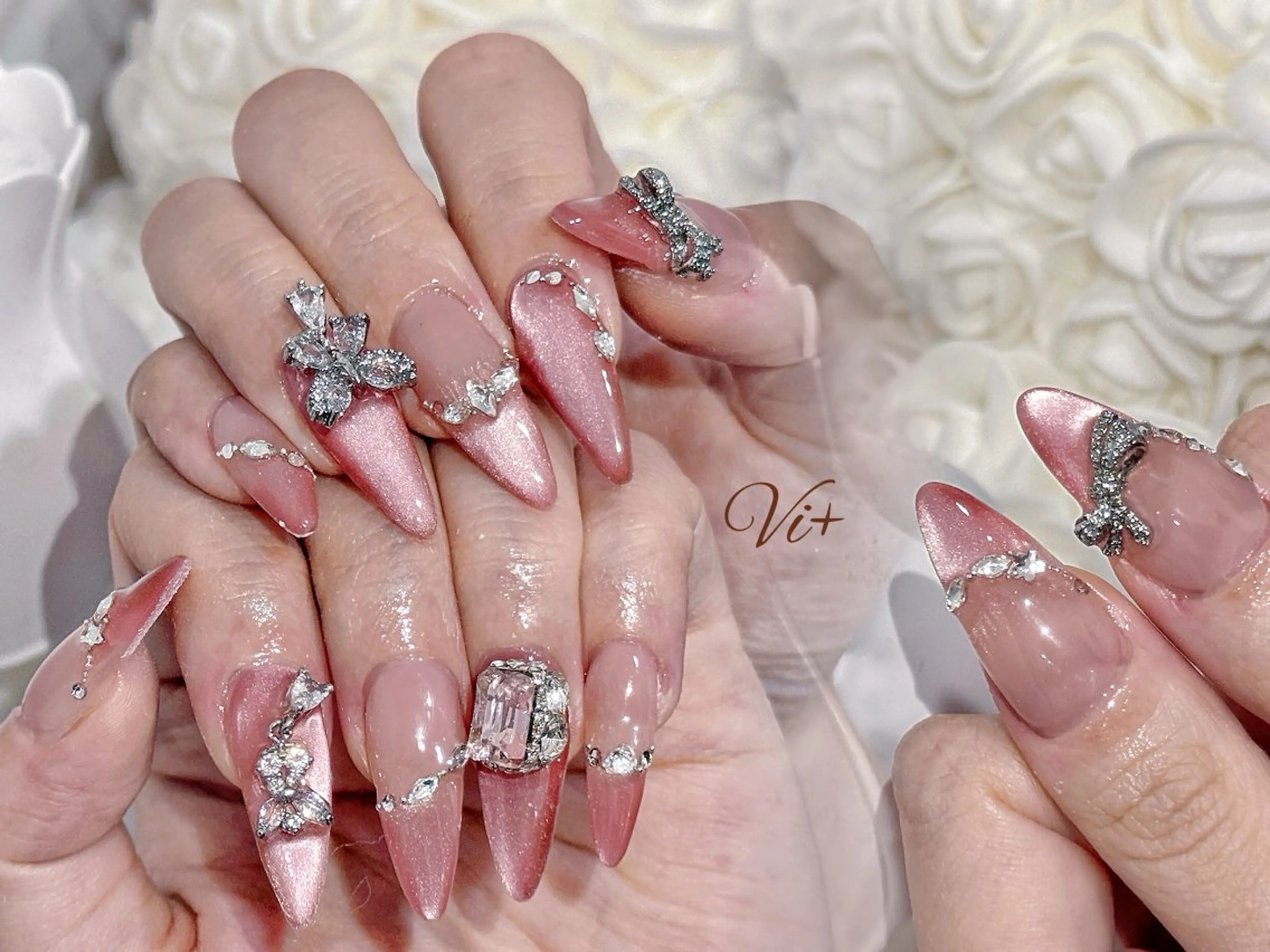 ネイル ハンドネイル ✨Nailsalon Vi+✨のネイルデザイン