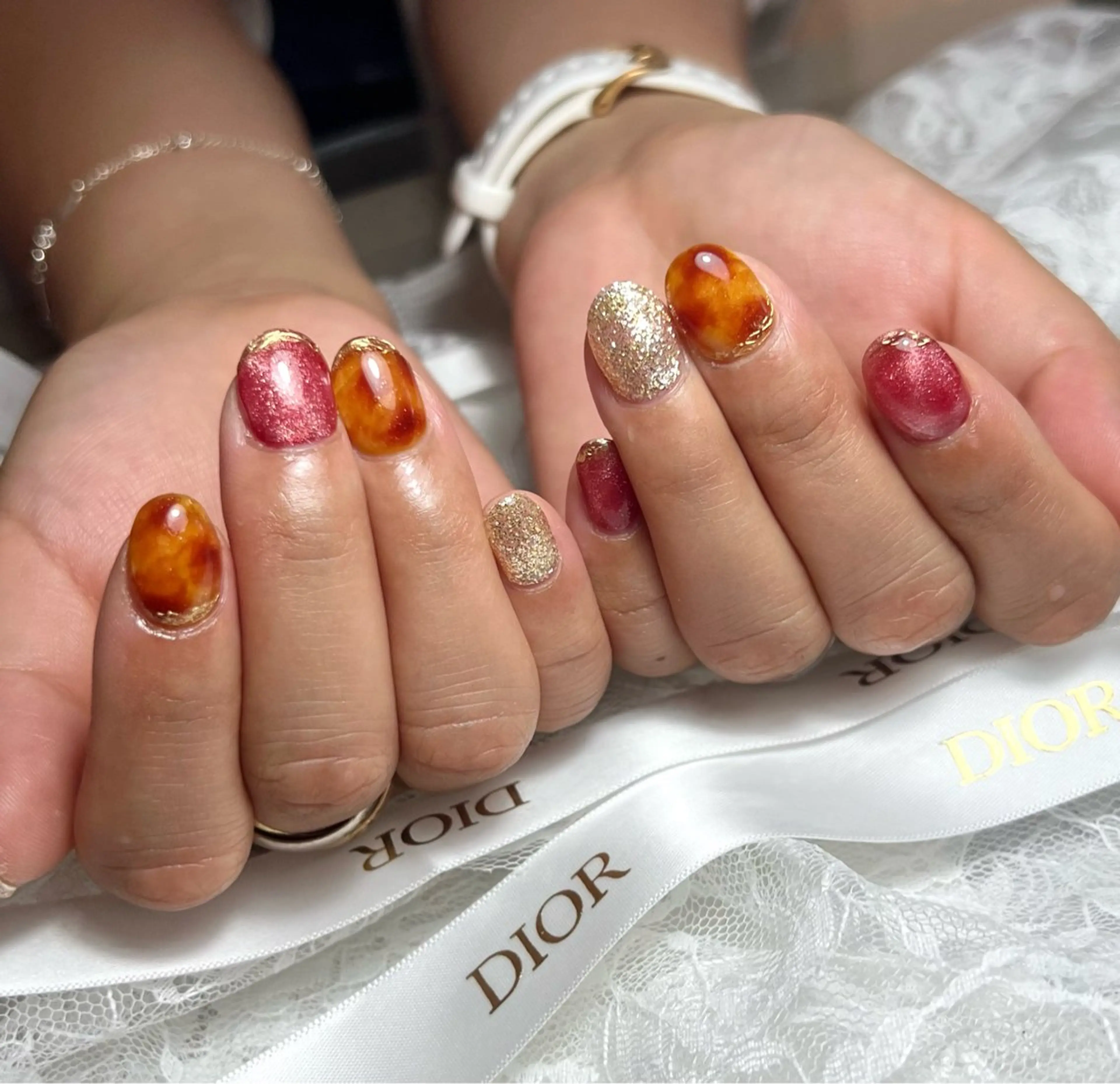 ネイル べっ甲ネイル ハンドネイル miku nail🦋のネイルデザイン