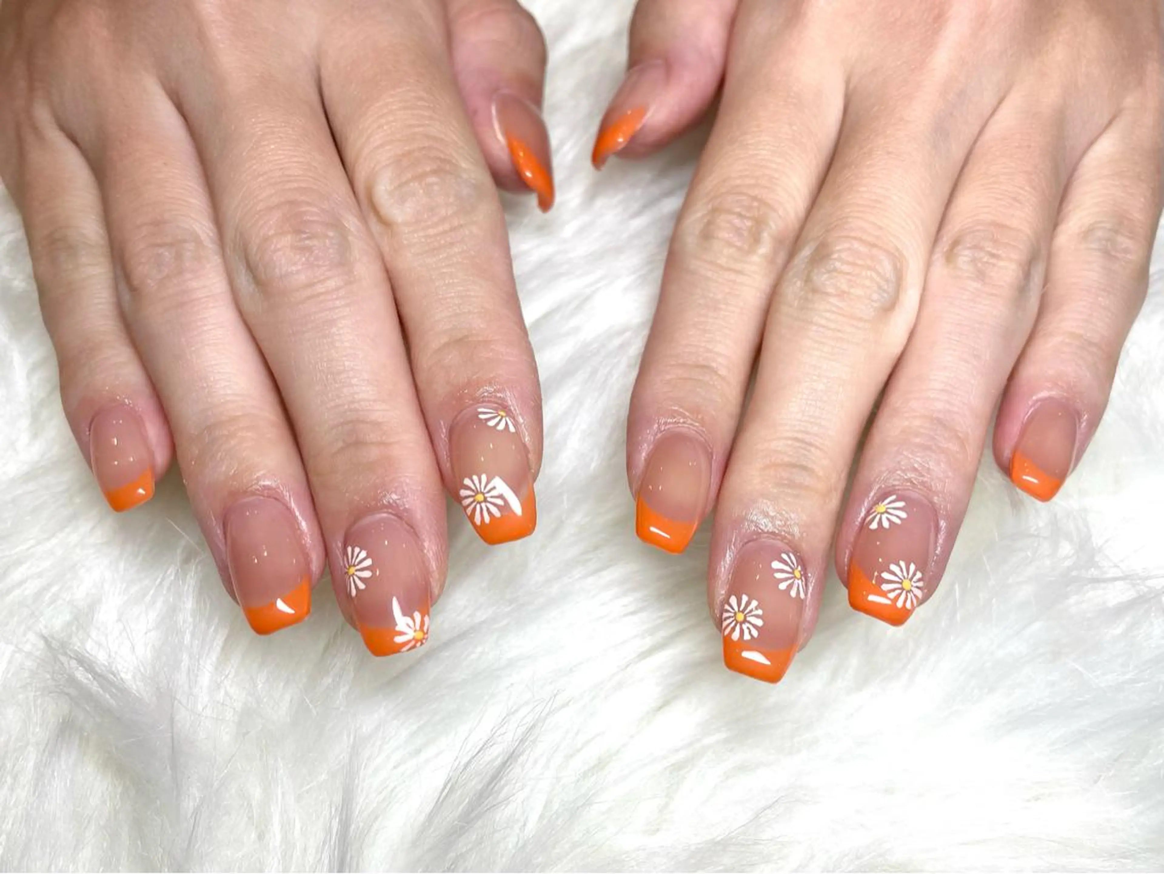 ネイル フレンチネイル ハンドネイル nu NANAのネイルデザイン