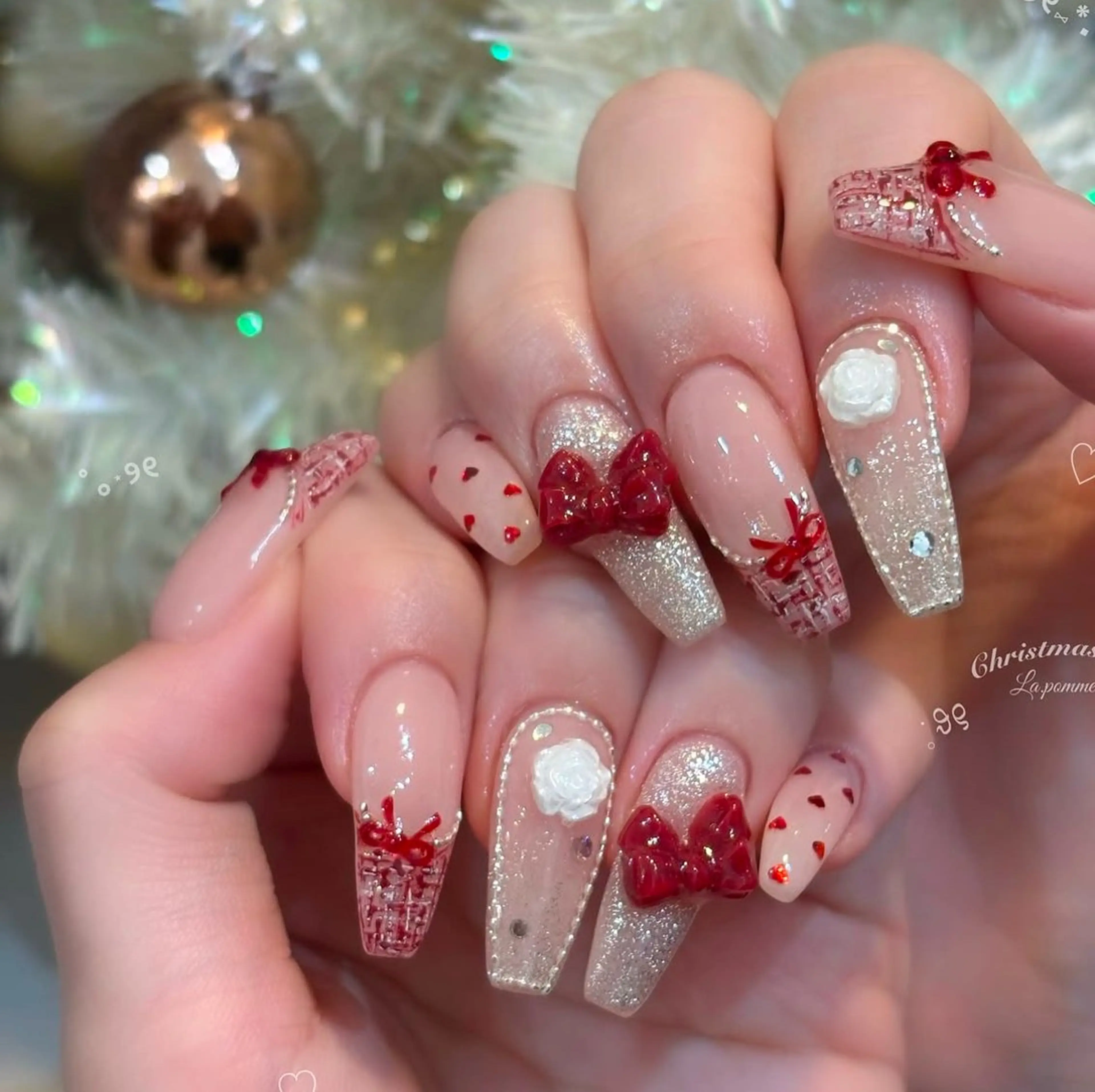 ネイル アートネイル オーロラネイル チークネイル フレンチネイル ガラスフレンチ ハンドネイル 🎀🎀YooLi Nail Salonのネイルデザイン