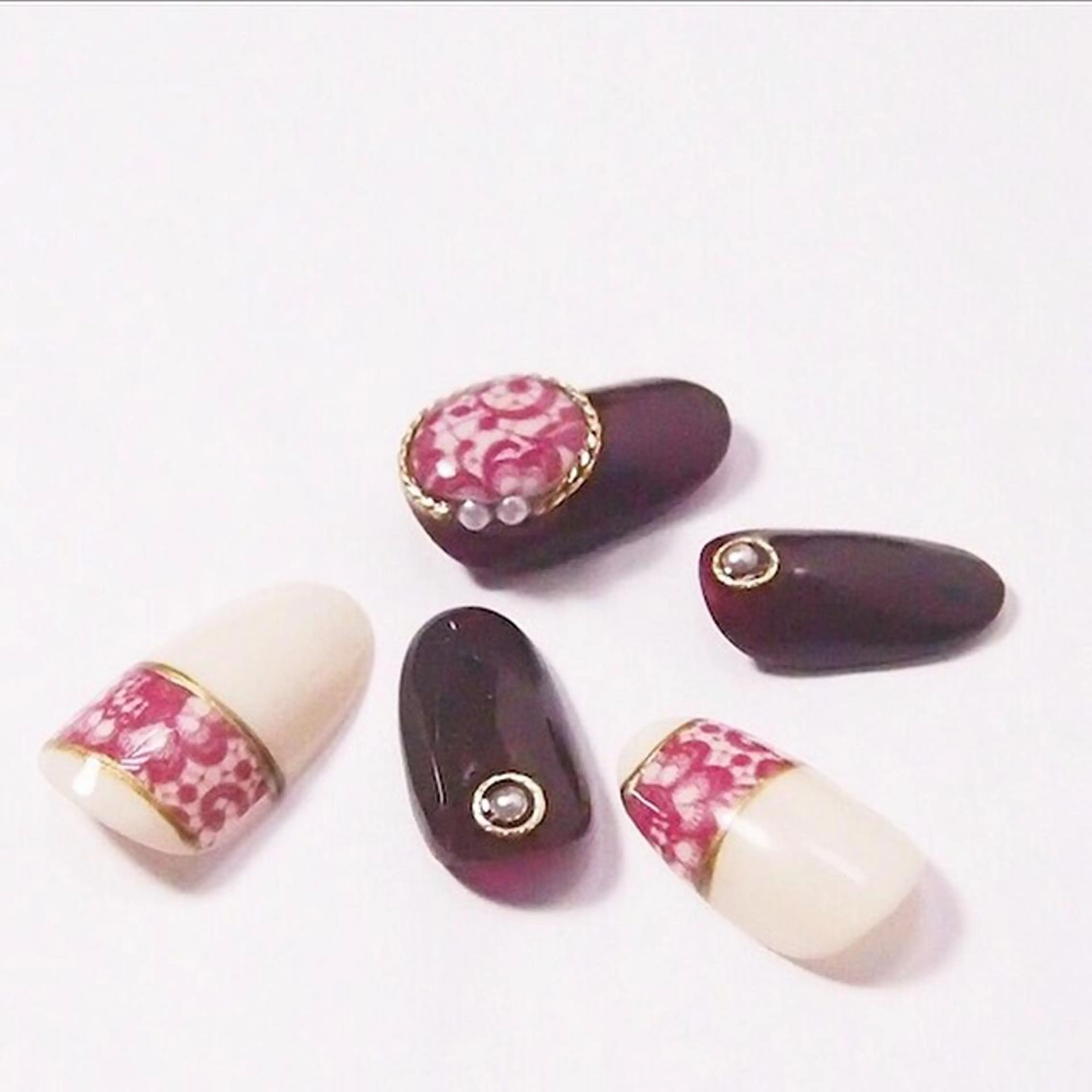 ネイル alma nailsのネイルデザイン