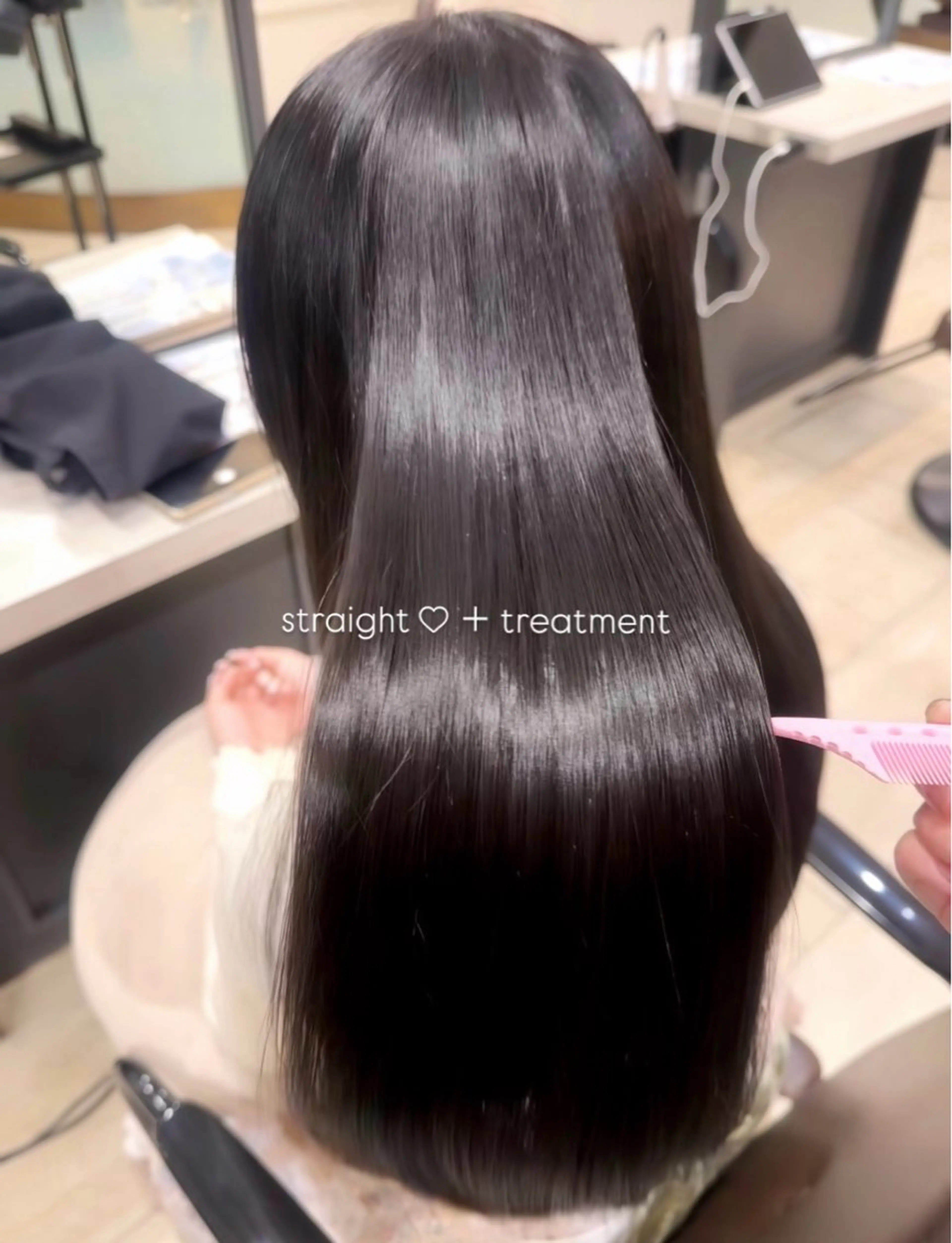 うるちゅる縮毛矯正✨＋高保湿treatment🌧🎀（u30）の写真