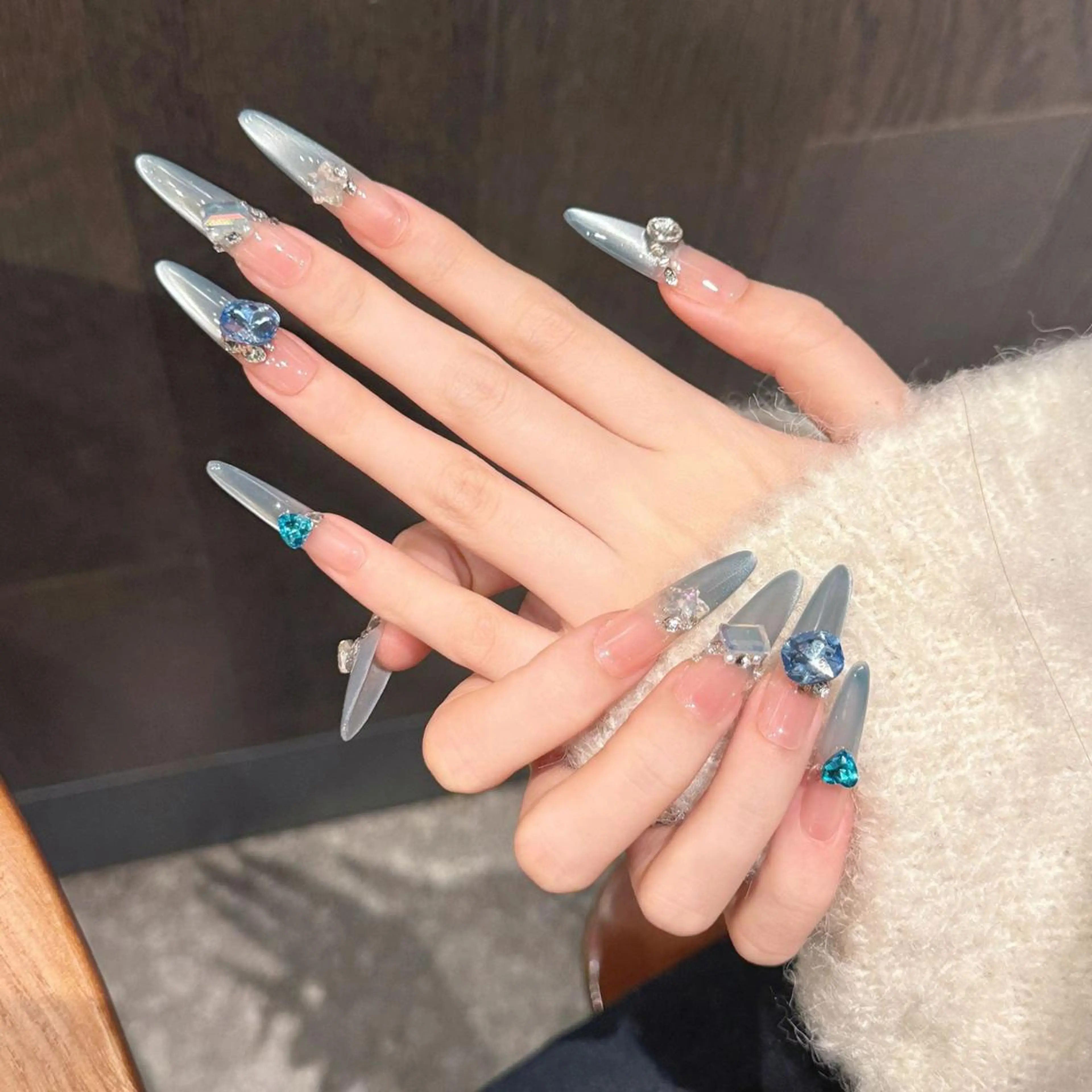 ネイル ジェルネイル スカルプネイル ネイルチップ KIMI 🐰のネイルデザイン