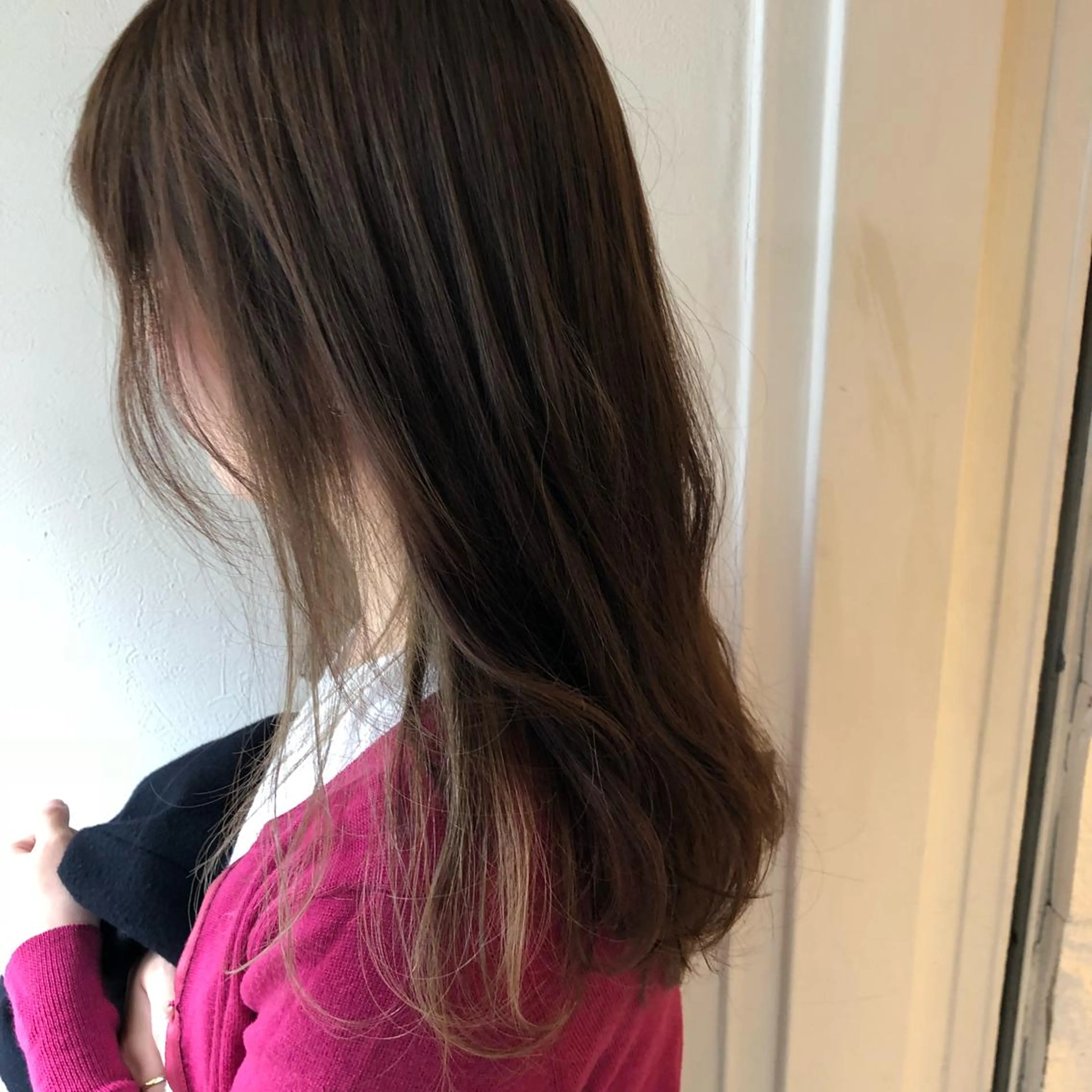 ミディアム カラー ベージュカラー ブリーチ ブラウンカラー インナーカラー マロンブラウン yuki hair所属・yuki watanabeのヘアスタイル