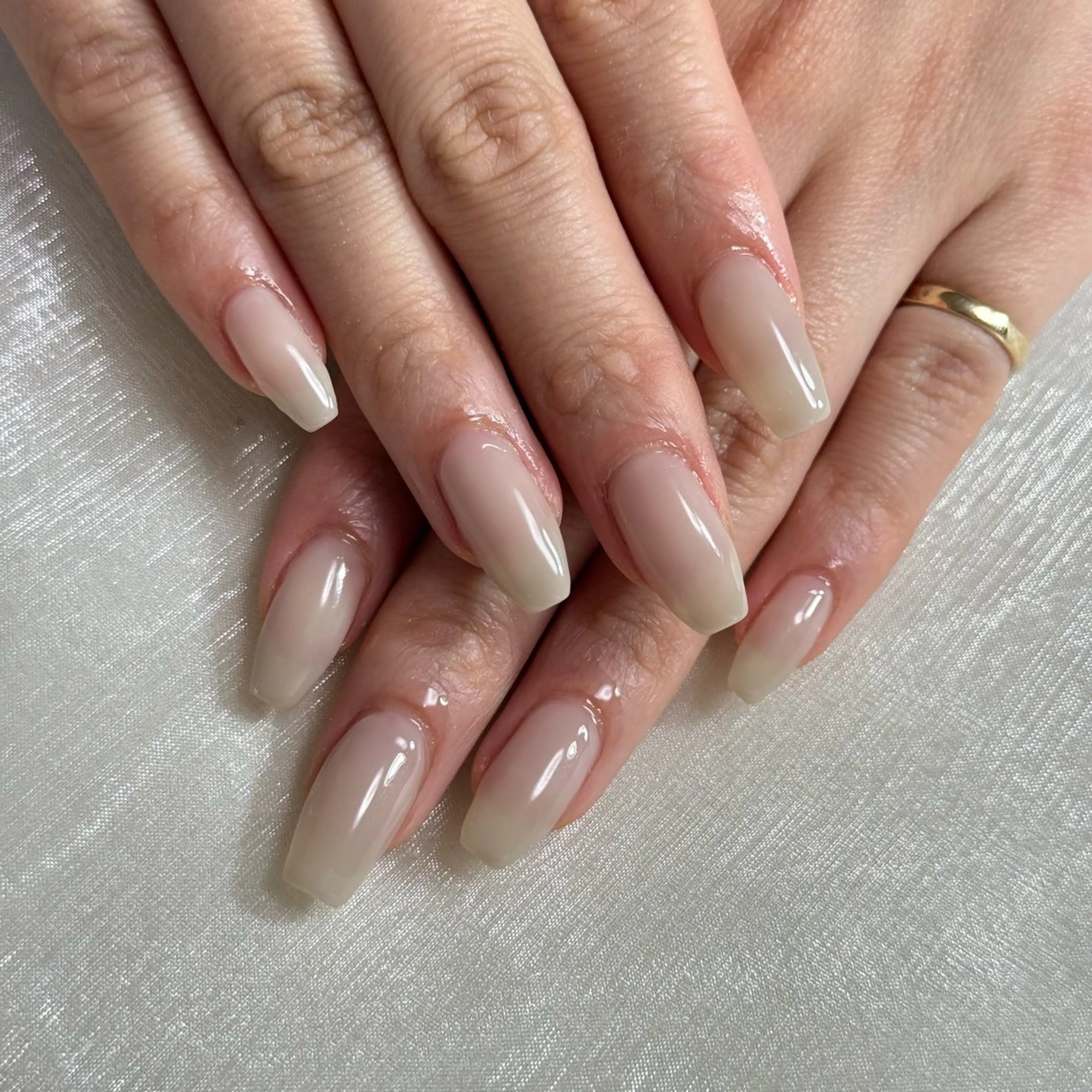 ネイル ワンカラーネイル ハンドネイル salon Hush Hushのネイルデザイン
